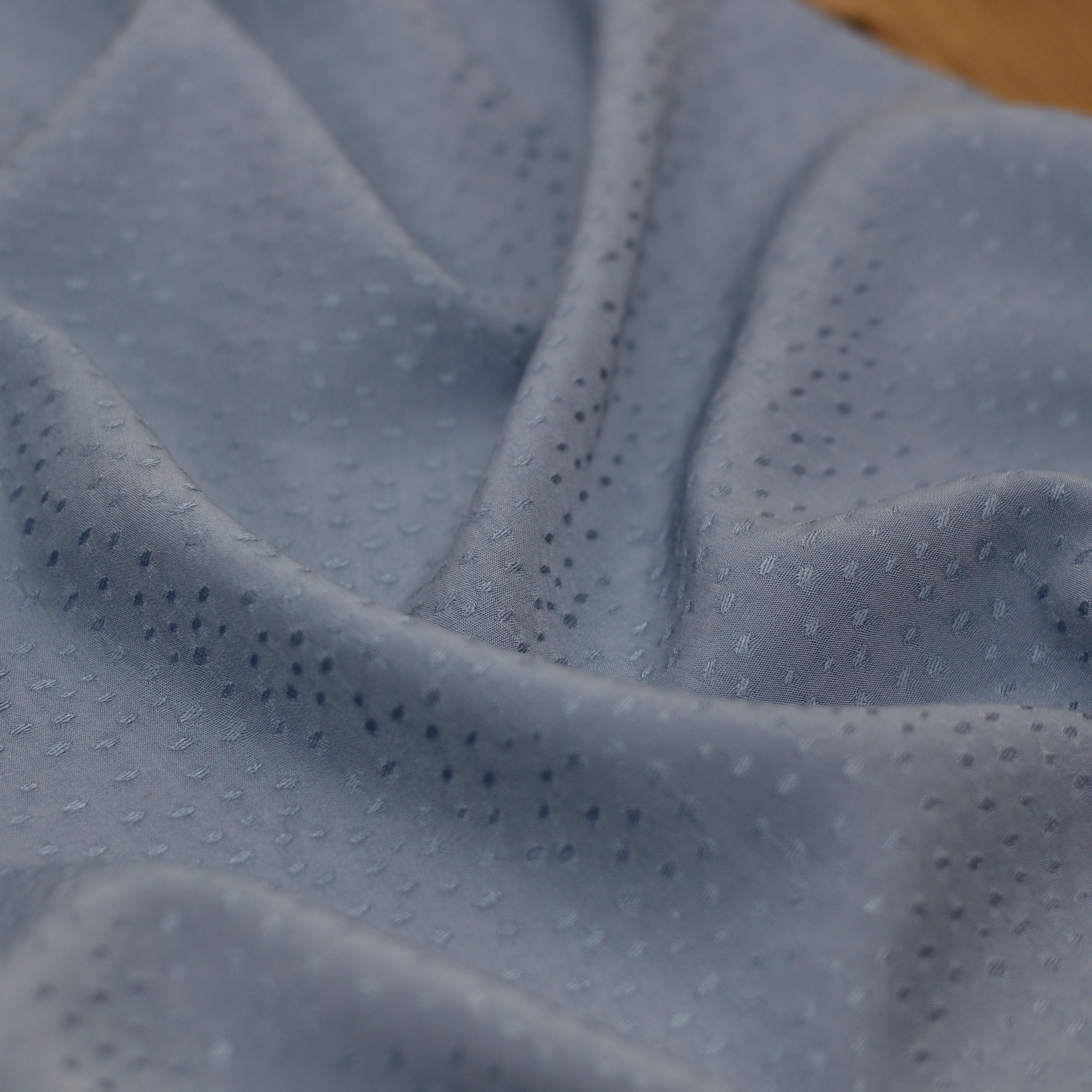 Tissu Viscose Unie Dobby - Bleu tendre (Vendu x10cm) Tissus Sélection Gaspard & Léonie | Gaspard et Léonie Tissus Mercerie Toulouse