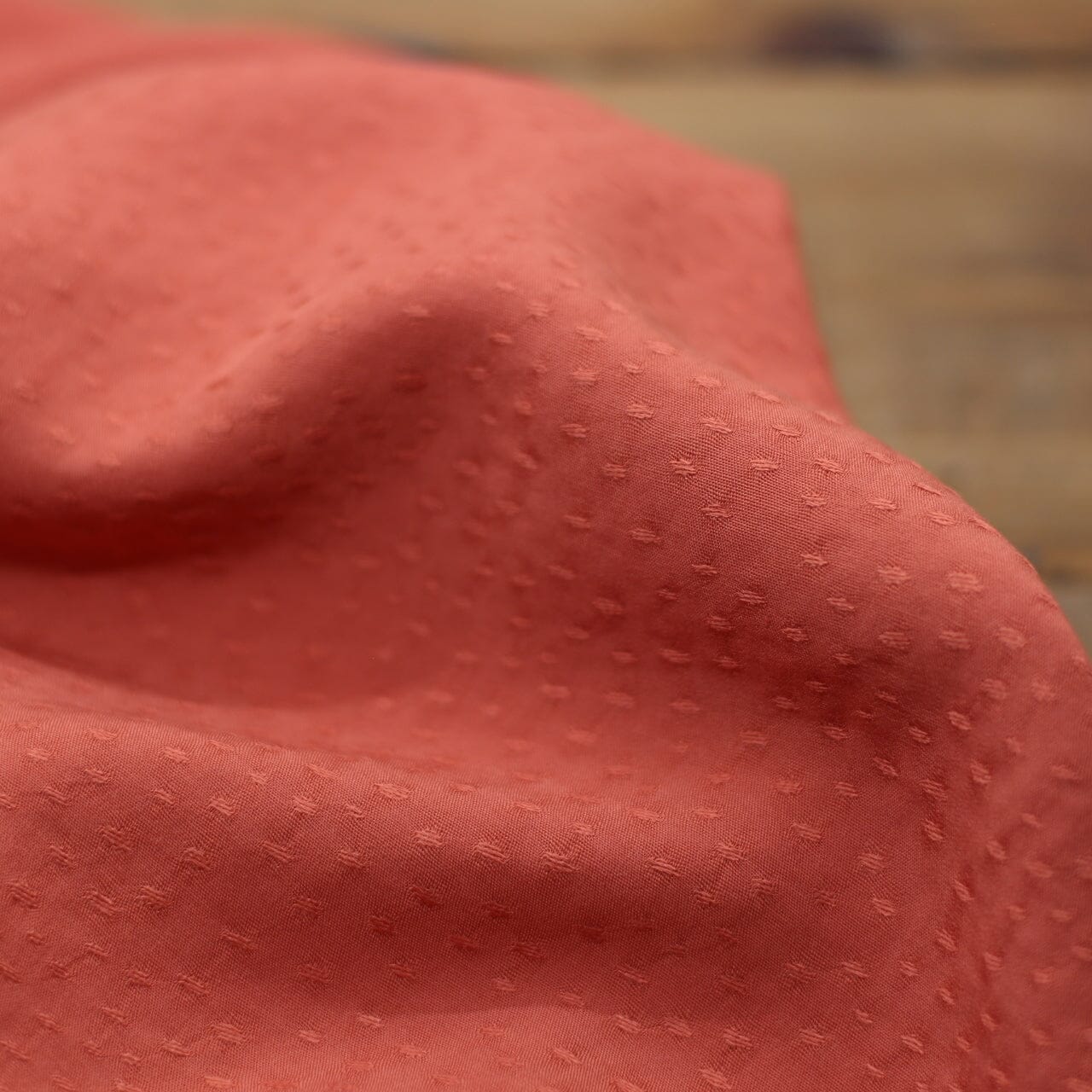 Tissu Viscose Unie Dobby - Terracotta (Vendu x10cm) Tissus Sélection Gaspard & Léonie | Gaspard et Léonie Tissus en ligne et Mercerie à Toulouse