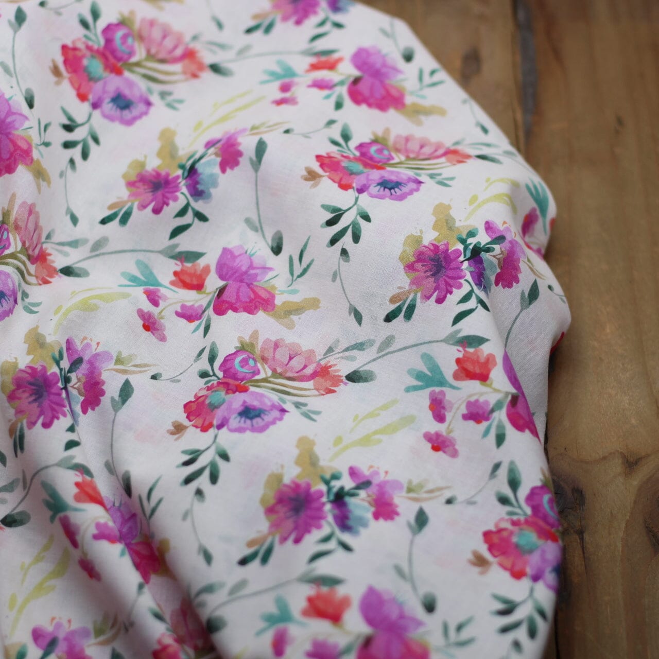 Tissu Voile de coton fleuri - CALLIOPEE - Blanc cassé (Vendu x10cm) Tissus Sélection Gaspard & Léonie | Gaspard et Léonie Tissus en ligne et Mercerie à Toulouse