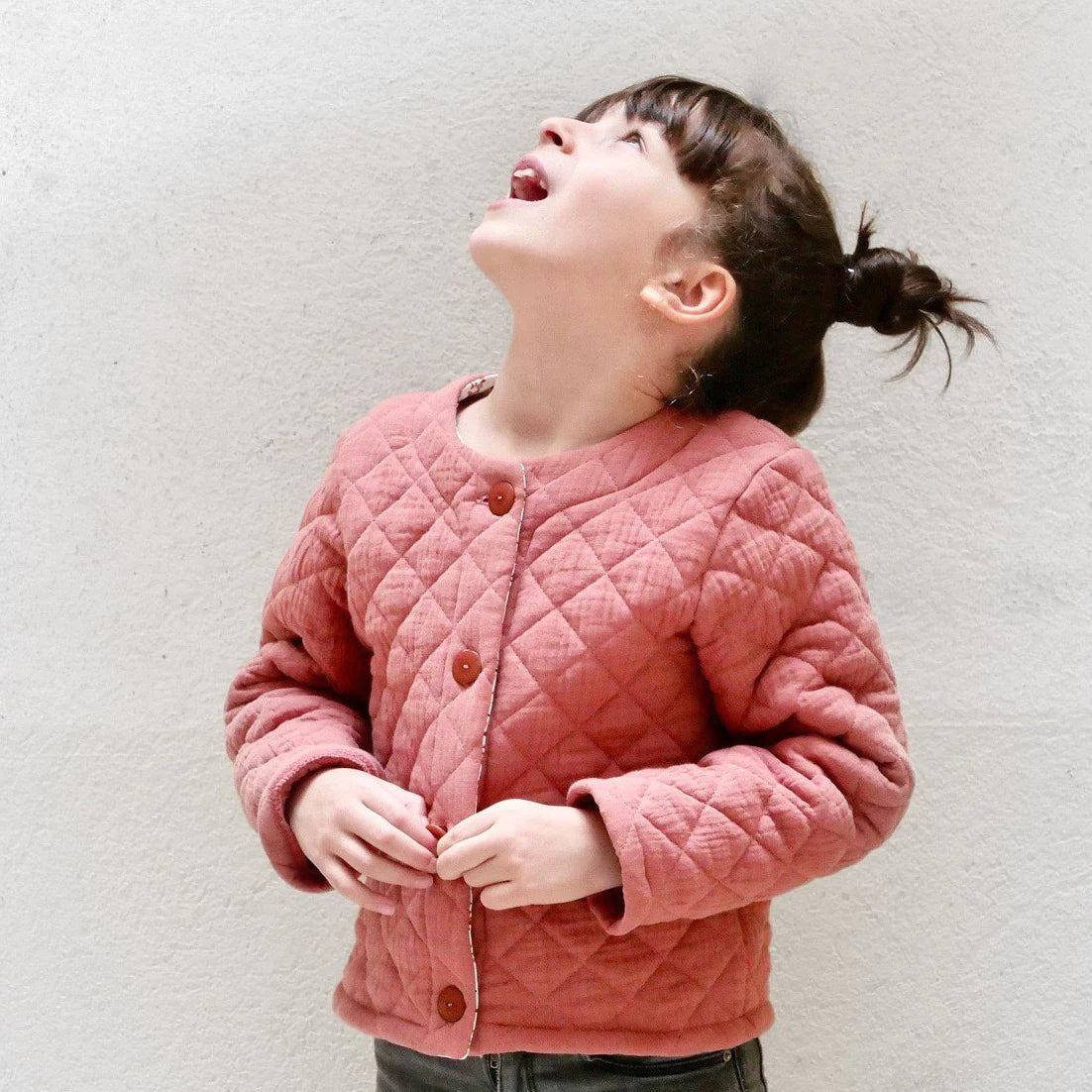 VIC Gilet patron de couture pochette - IKATEE Patron de couture Ikatee | Gaspard et Léonie Tissus en ligne et Mercerie à Toulouse