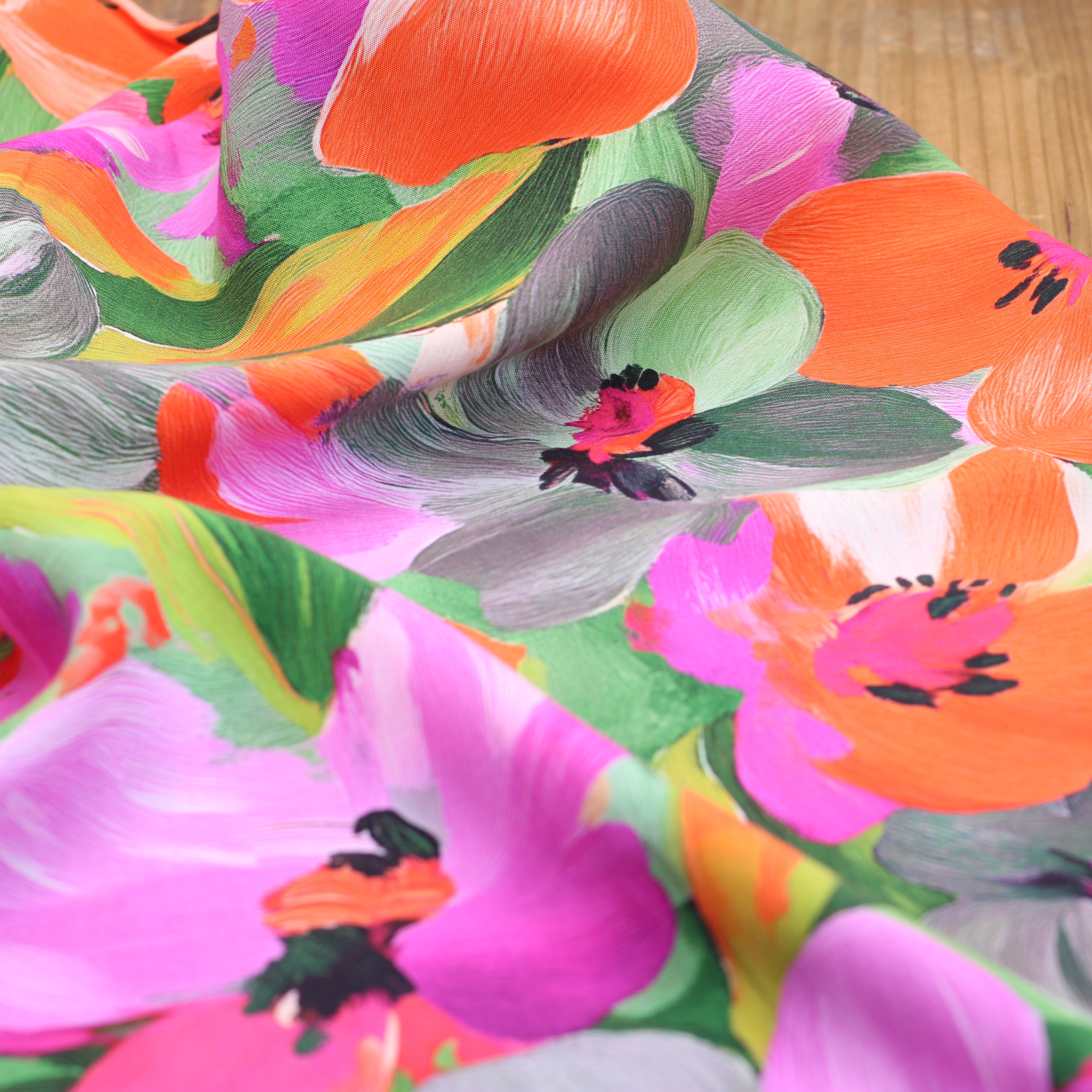 Tissu Viscose Fleuri - ORNELLA - Corail (vendu x10cm)
