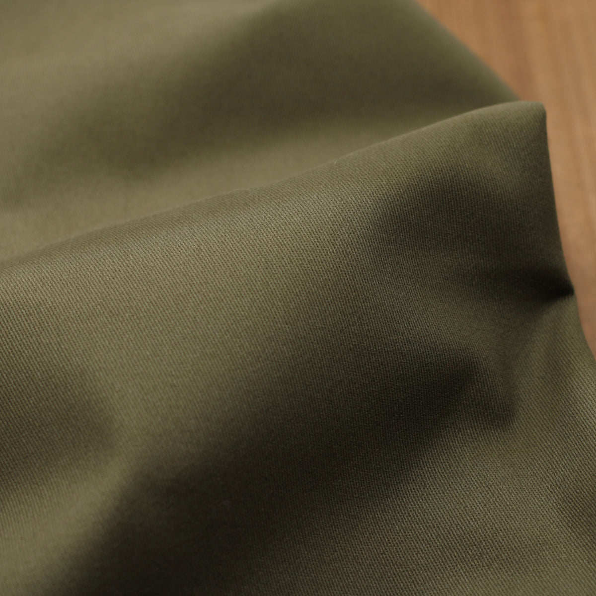 Fine Plain Stretch Cotton Gabardine Fabric - Burgundy (Sold by 10cm) 
