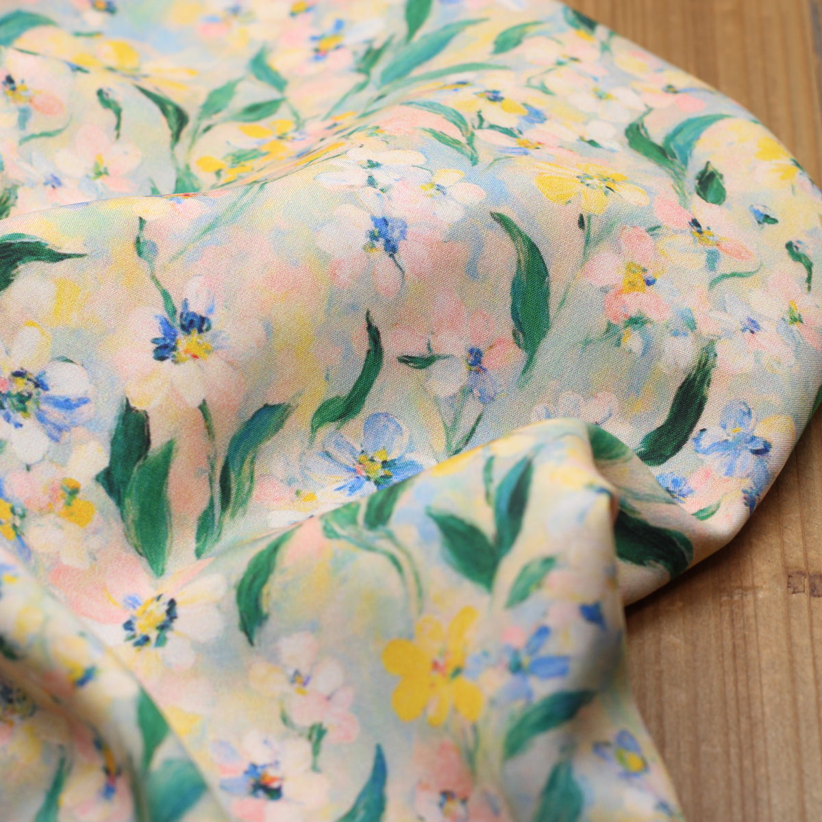 Tissu Viscose fleurie - YELLY - Vert (vendu x10cm)