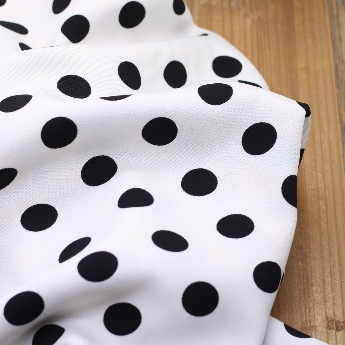 Viscose Poplin Fabric Dots -Navy/White (Sold x10cm)