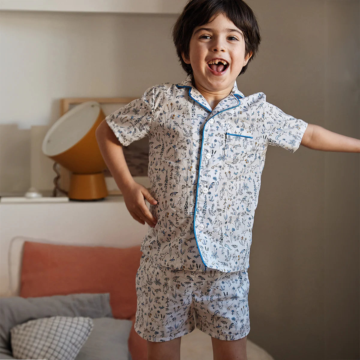 Pyjama BUDAPEST KIDS - Patron de couture pochette - IKATEE Patron de couture Ikatee | Gaspard et Léonie Tissus en ligne et Mercerie à Toulouse