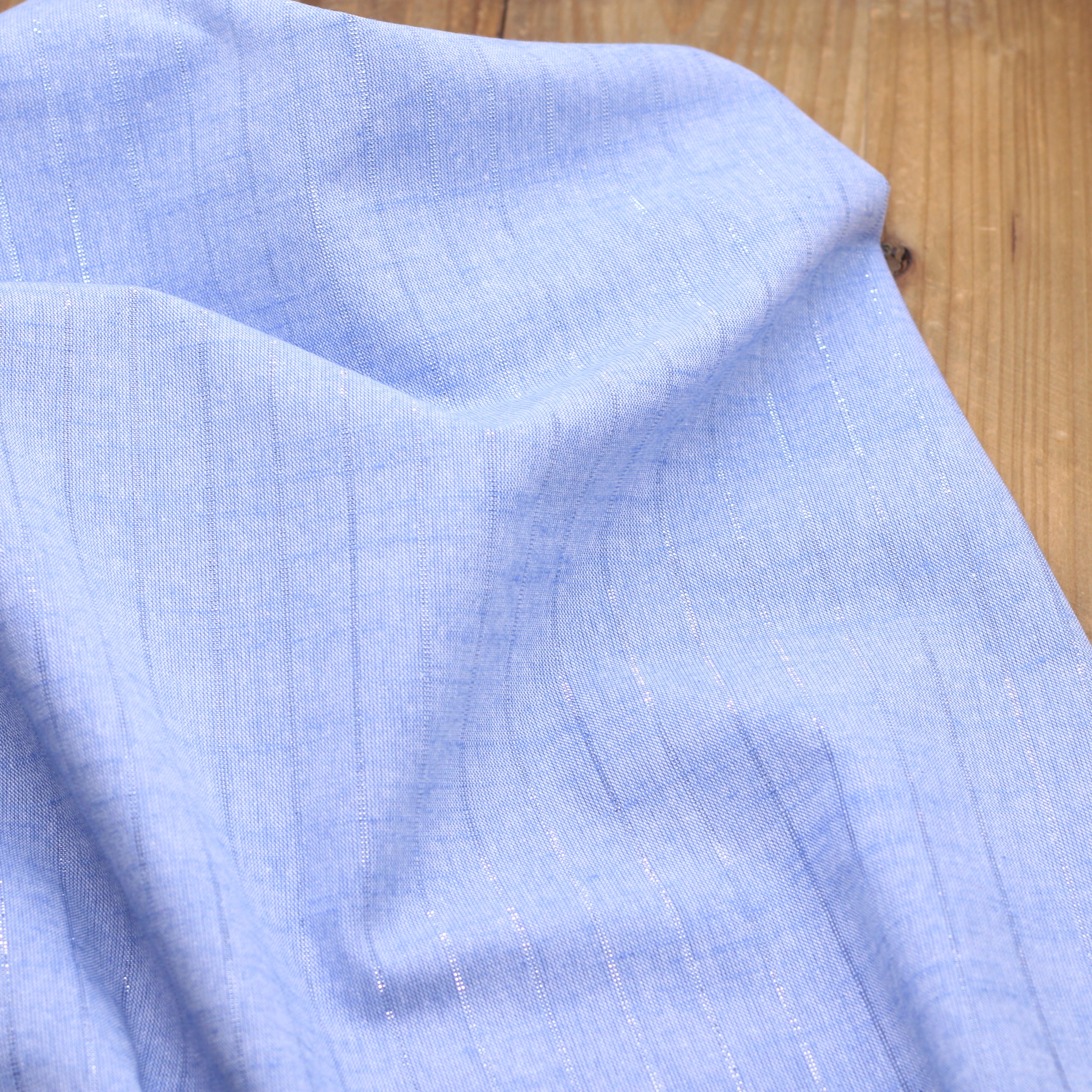 Tissu coton chambray rayé - Lurex Argent - Bleu (Vendu x10cm) Tissus Sélection Gaspard & Léonie | Gaspard et Léonie Tissus en ligne et Mercerie à Toulouse