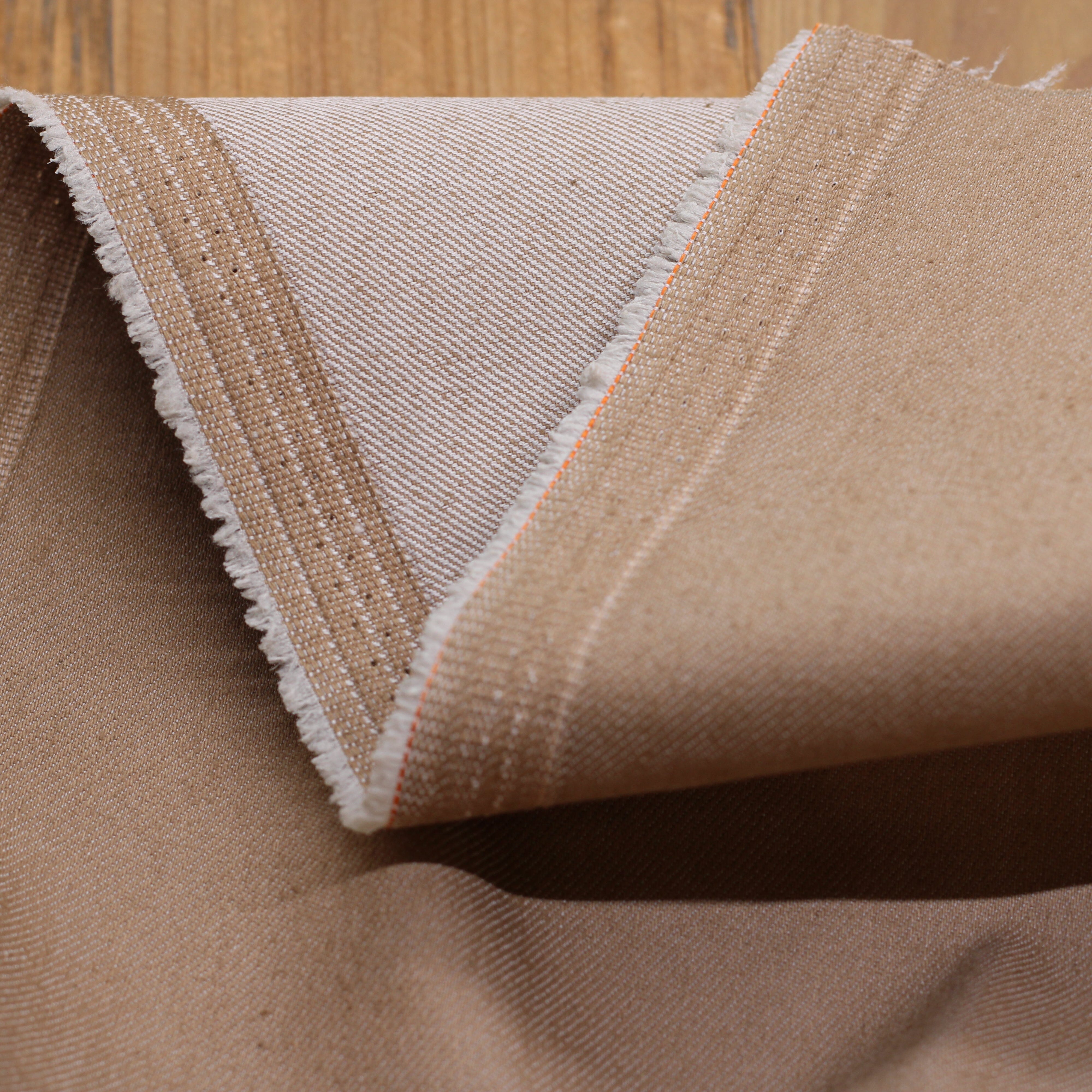 Tissu coton denim Stretch 9 Oz - Gris Beige Sable (Vendu x10cm) Tissus Sélection Gaspard & Léonie | Gaspard et Léonie Tissus en ligne et Mercerie à Toulouse