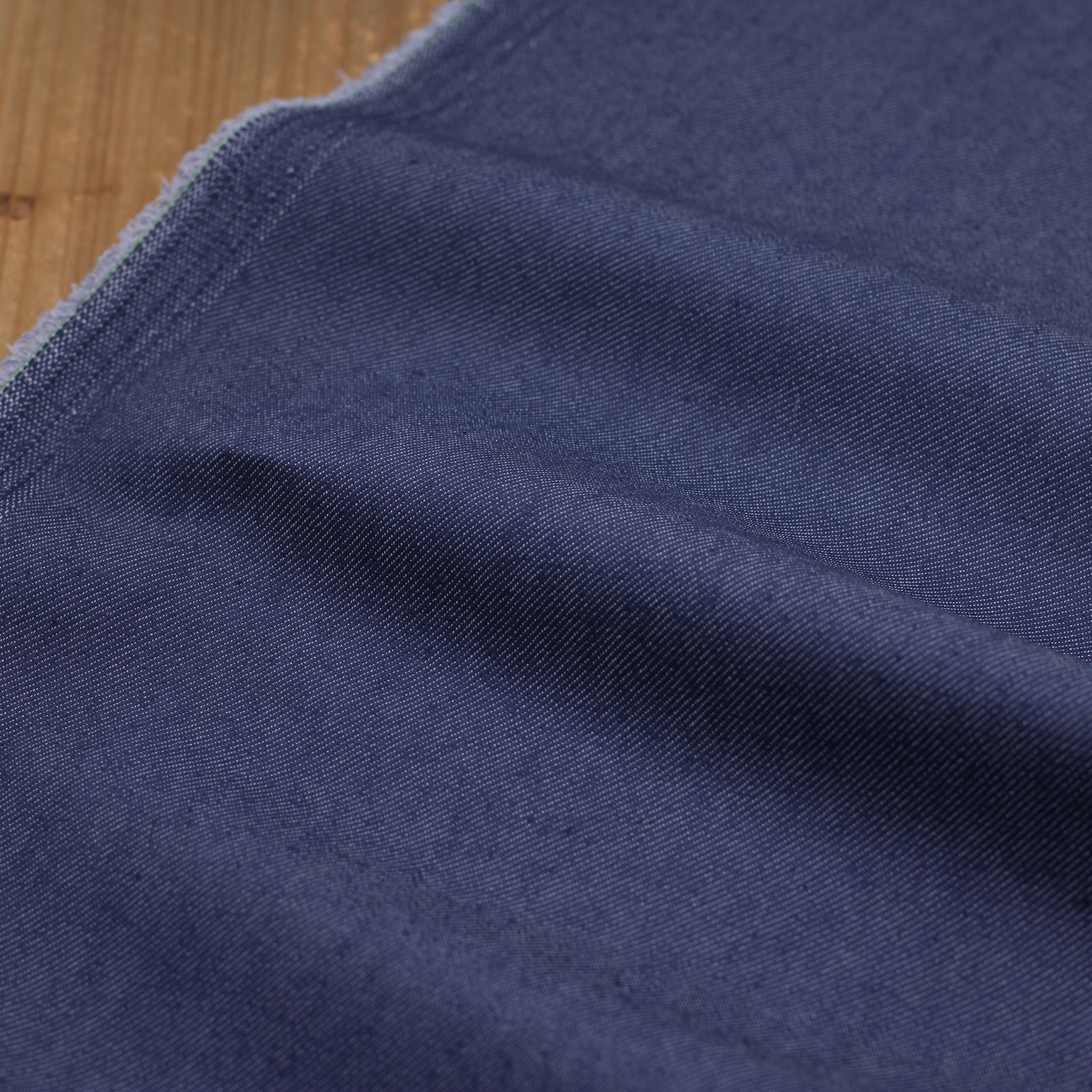 Tissu coton denim Stretch 9 Oz - Gris bleu brut (Vendu x10cm) Tissus Sélection Gaspard & Léonie | Gaspard et Léonie Tissus en ligne et Mercerie à Toulouse