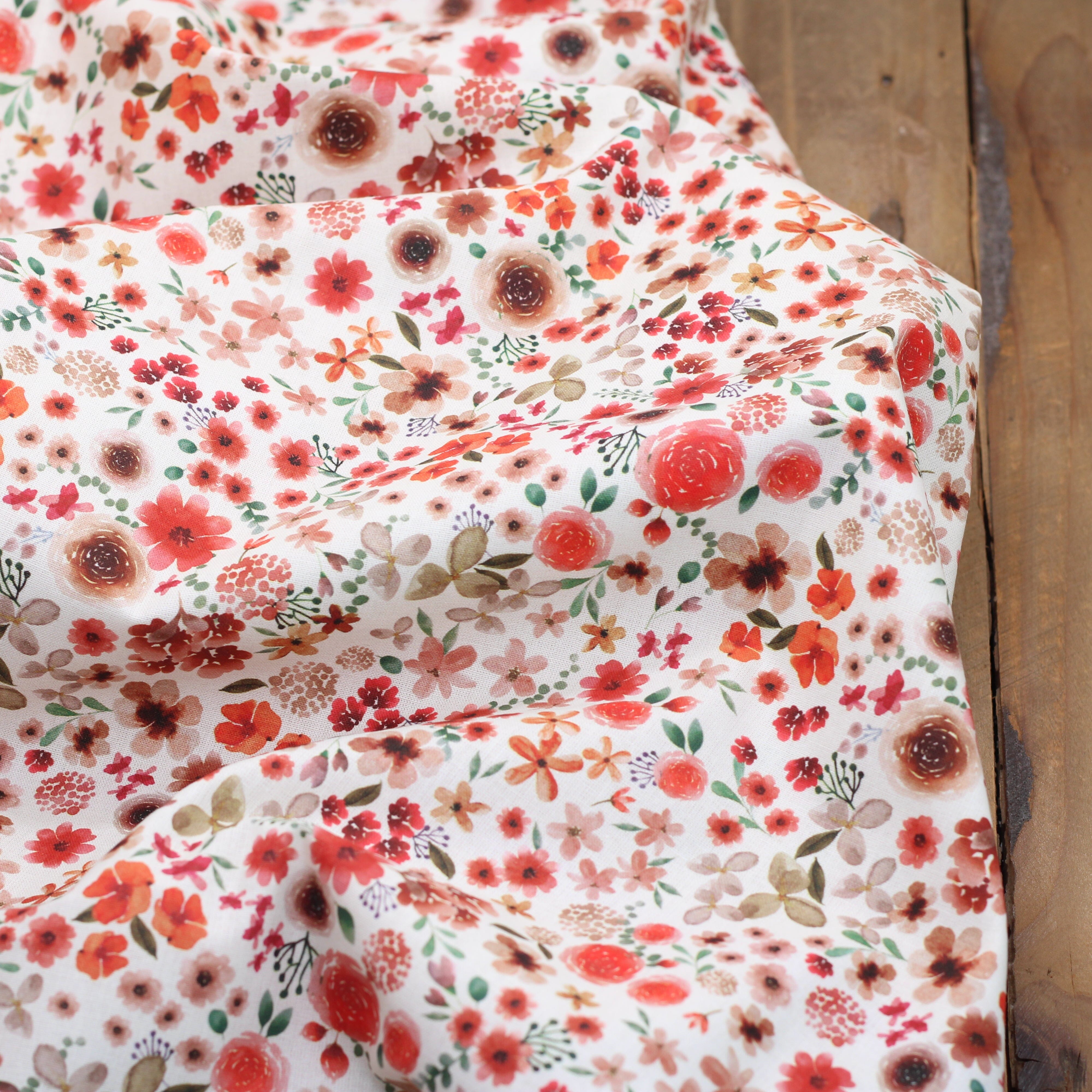 Tissu coton - HORTENSE - Ecru/Rouge (vendu x10cm) Tissus DOMOTEX | Gaspard et Léonie Tissus en ligne et Mercerie à Toulouse