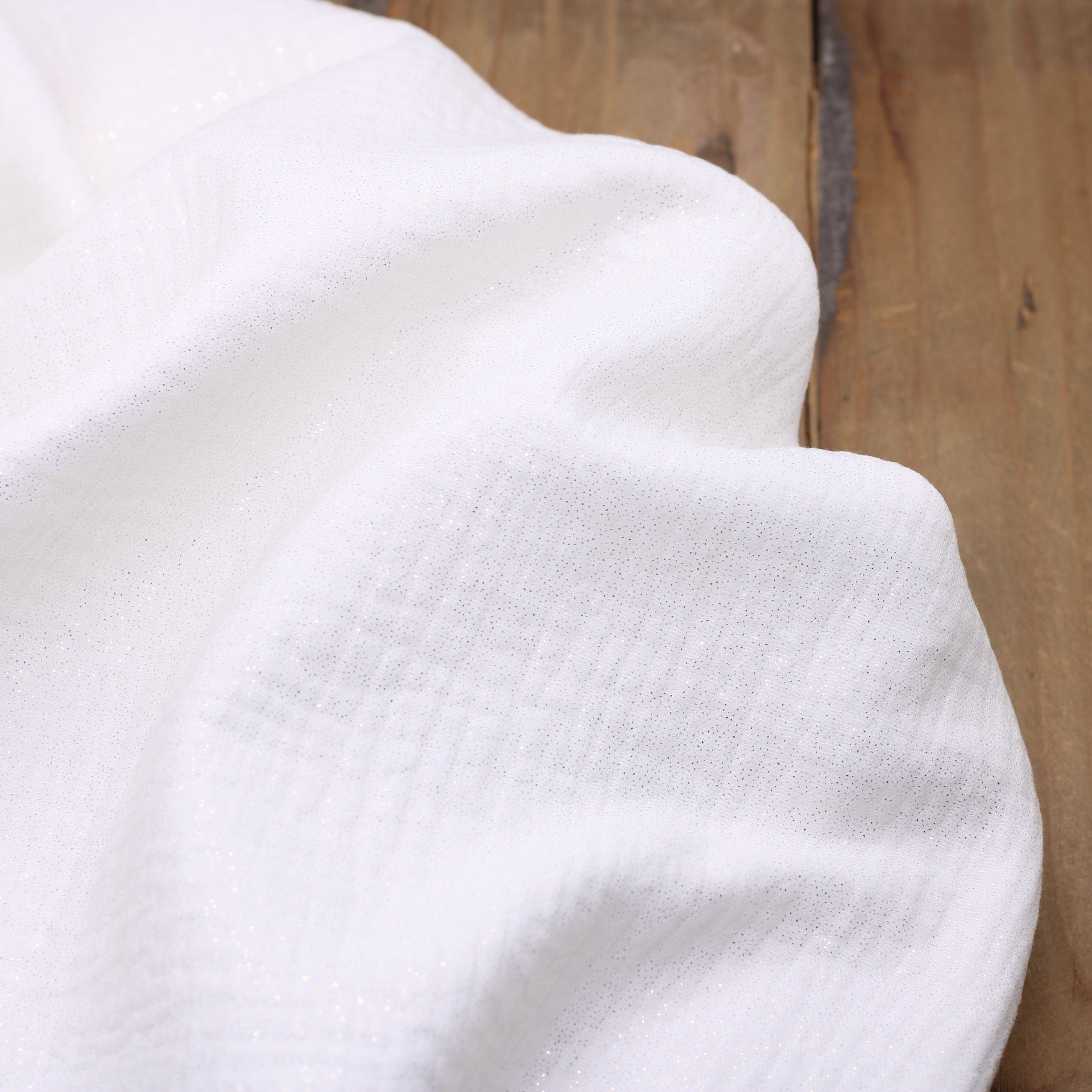 Tissu double gaze de coton - Blanc pailleté Or (Vendu x10cm) Tissus Sélection Gaspard & Léonie | Gaspard et Léonie Tissus en ligne et Mercerie à Toulouse
