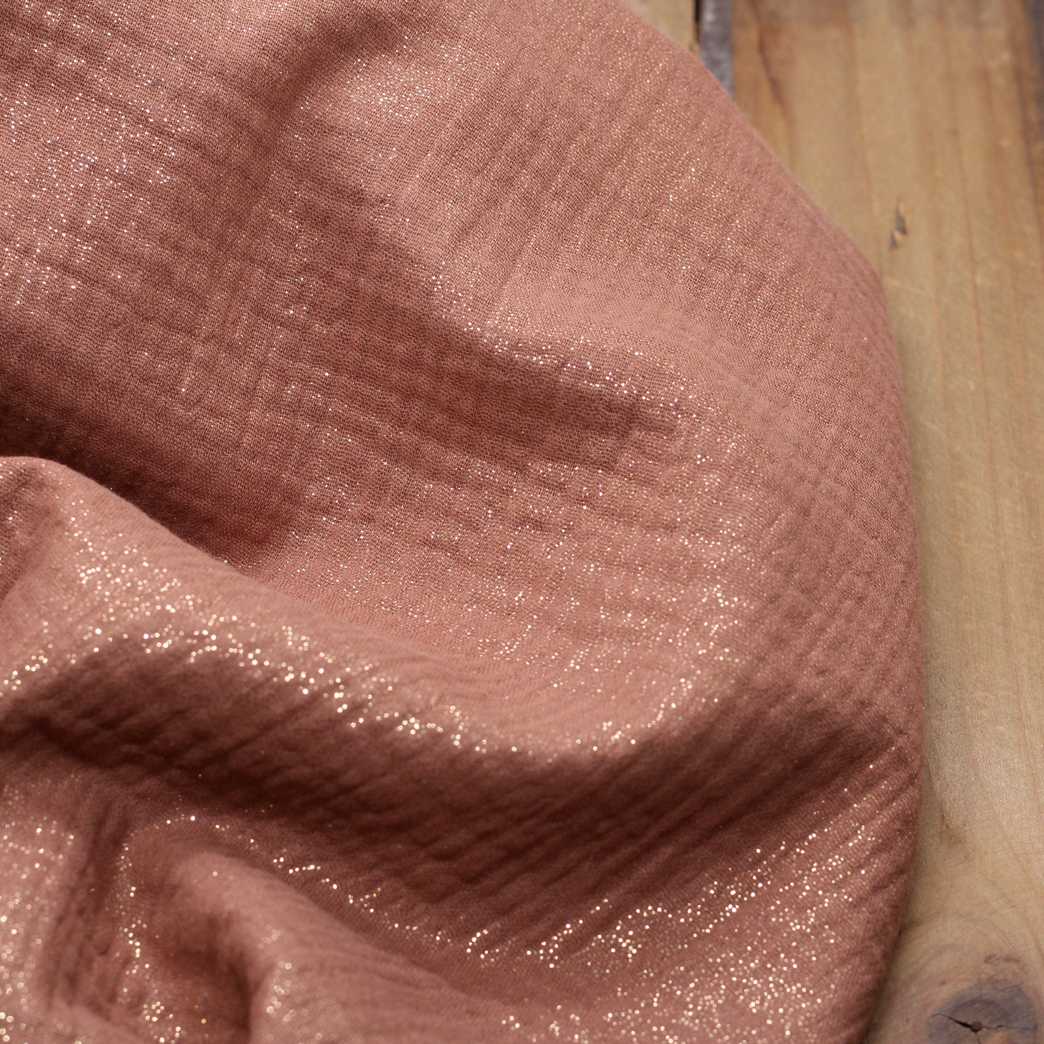 Tissu double gaze de coton - Chocolat pailleté Or (Vendu x10cm) Tissus Sélection Gaspard & Léonie | Gaspard et Léonie Tissus en ligne et Mercerie à Toulouse