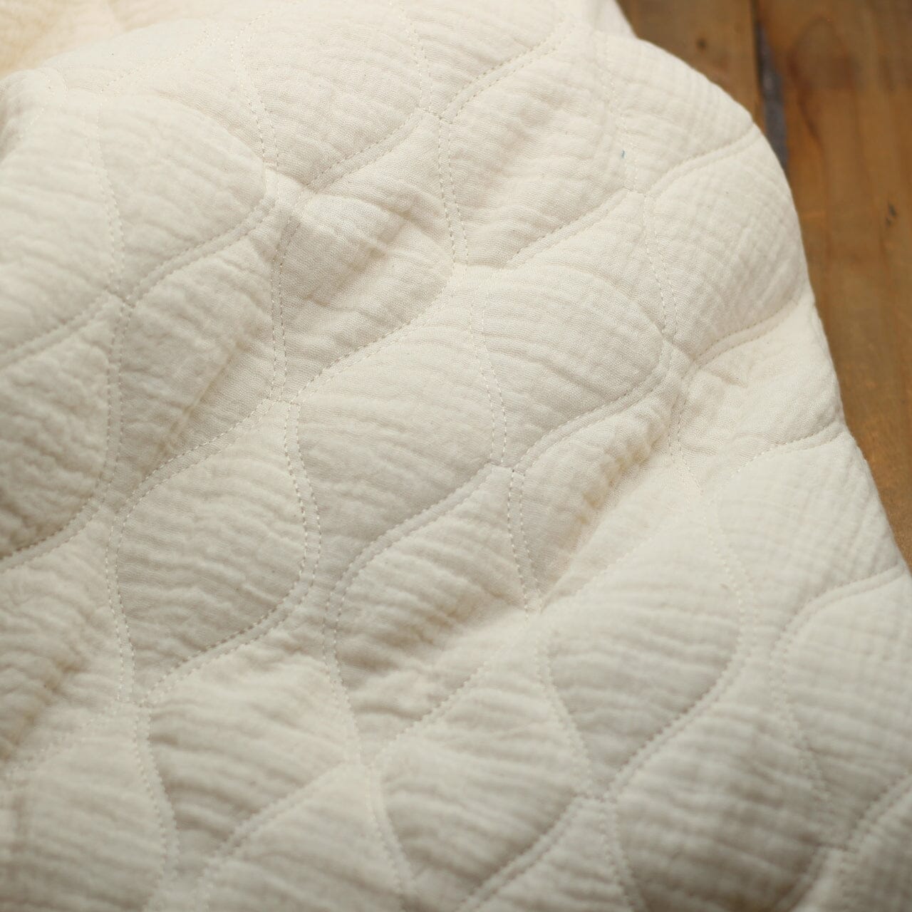 Tissu double Gaze de coton molletonnée Matelassée - Ecru (Vendu x10cm) Tissus Sélection Gaspard & Léonie | Gaspard et Léonie Tissus en ligne et Mercerie à Toulouse