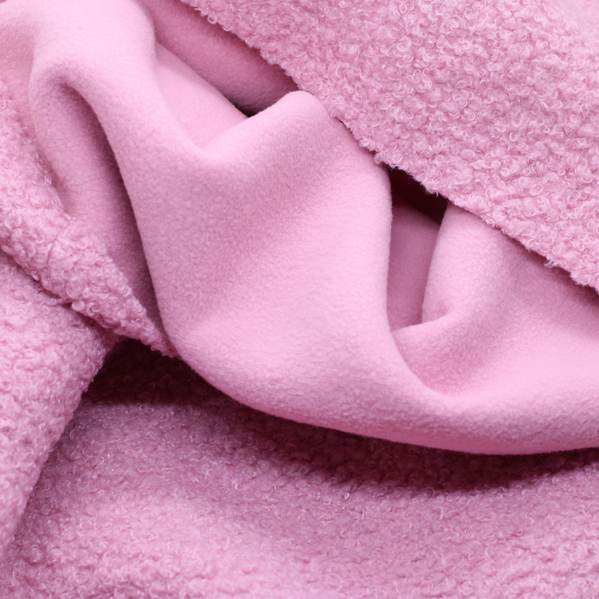 Tissu fausse fourrure bouclette Polaire - Rose (Vendu x10cm) Tissus Sélection Gaspard & Léonie | Gaspard et Léonie Tissus en ligne et Mercerie à Toulouse