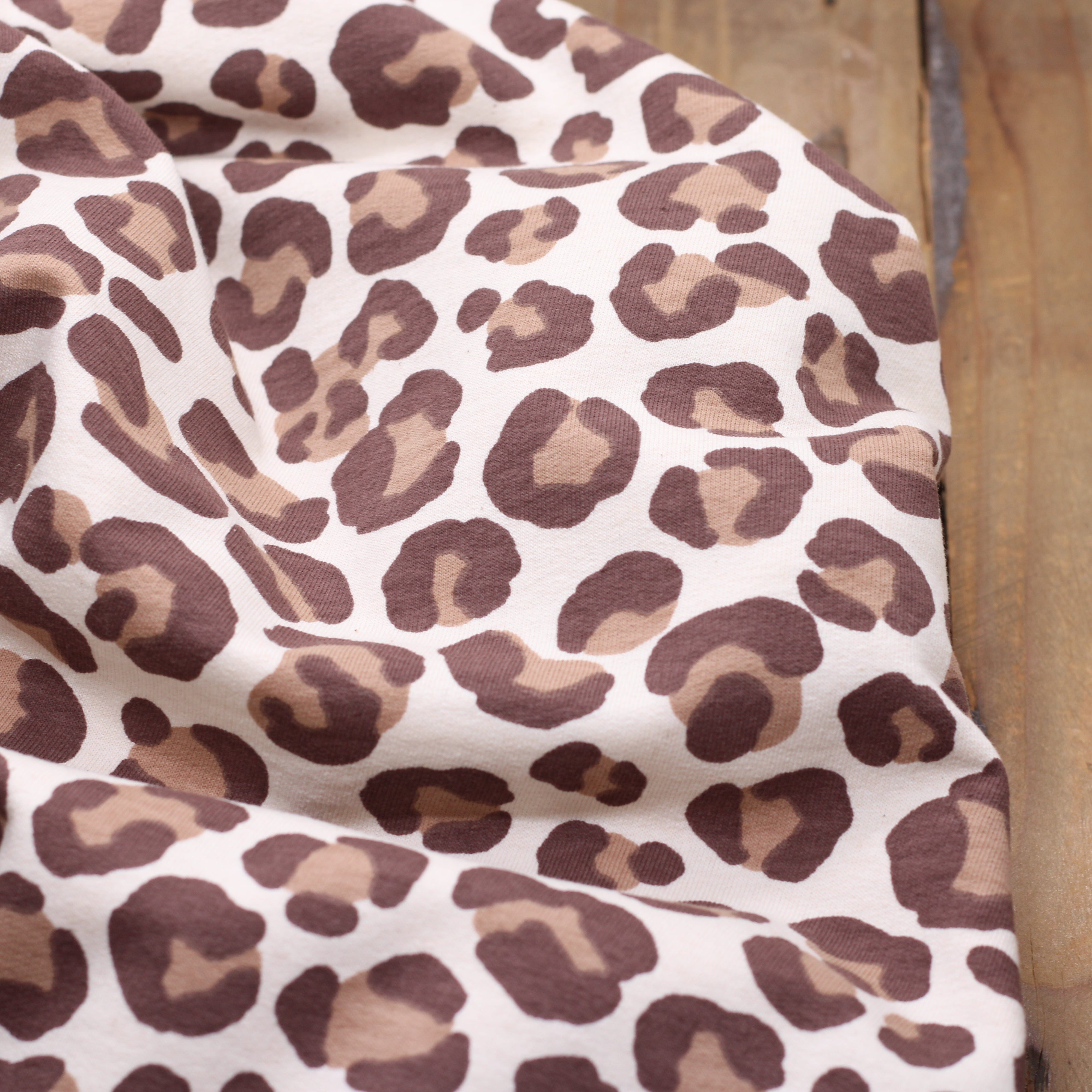 Tissu French terry - ANIMAL SKIN LEOPARD- Chocolat (Vendu x10cm) Tissus POPPY Designed For You | Gaspard et Léonie Tissus en ligne et Mercerie à Toulouse