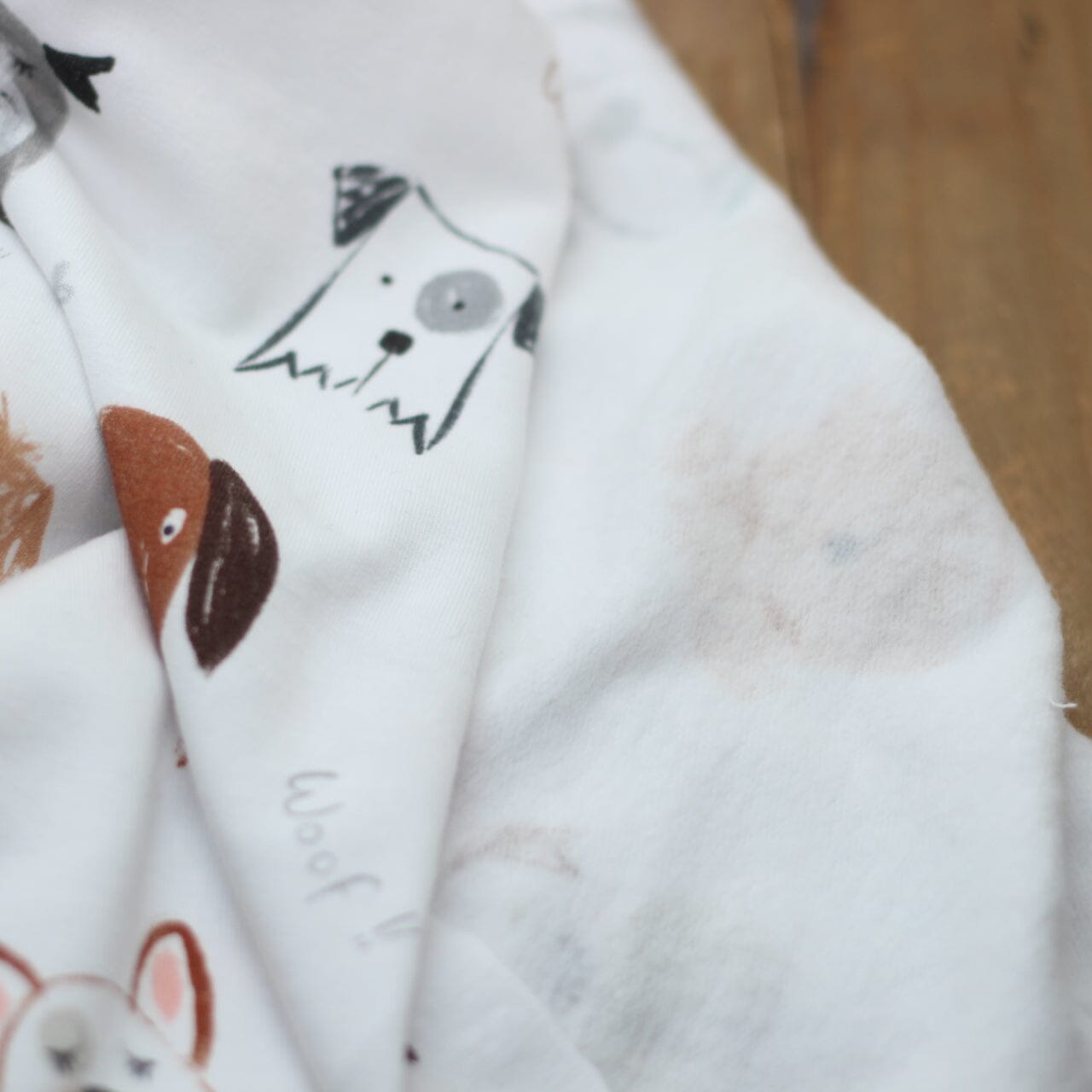 Tissu French Terry - DOGS - Blanc - Poppy Designed for You (Vendu x10cm) Tissus POPPY Designed For You | Gaspard et Léonie Tissus en ligne et Mercerie à Toulouse