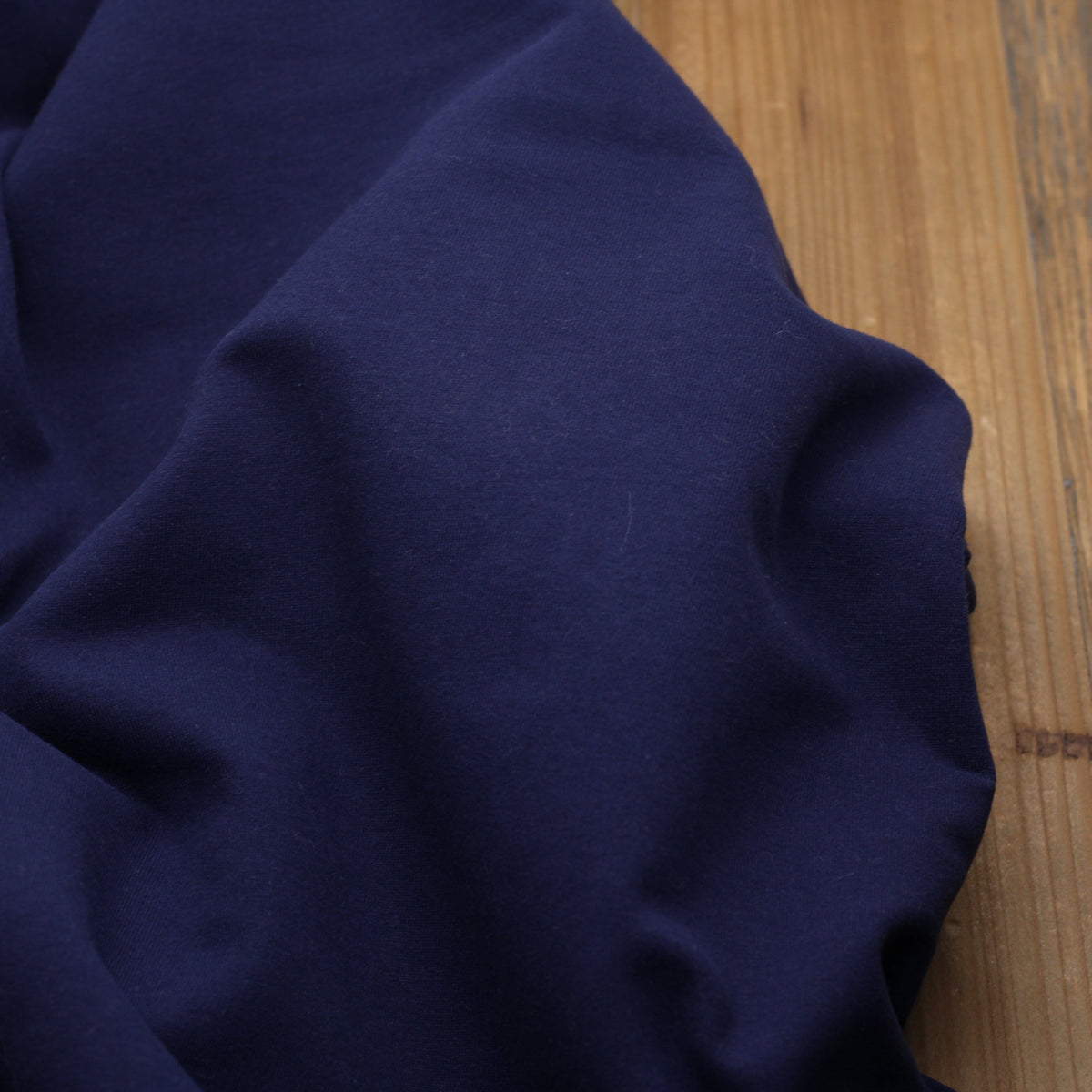Tissu French Terry Gratté Uni GOTS- Bleu Marine (Vendu x10cm) Tissus Sélection Gaspard & Léonie | Gaspard et Léonie Tissus en ligne et Mercerie à Toulouse