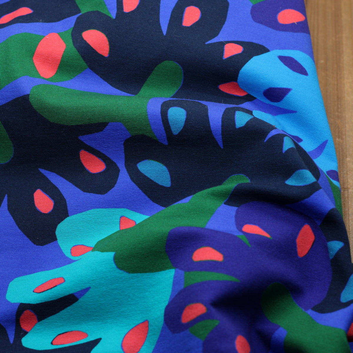 Tissu French Terry - LEAVES -Bleu/Turquoise (Vendu x10cm) Tissus Sélection Gaspard & Léonie | Gaspard et Léonie Tissus en ligne et Mercerie à Toulouse
