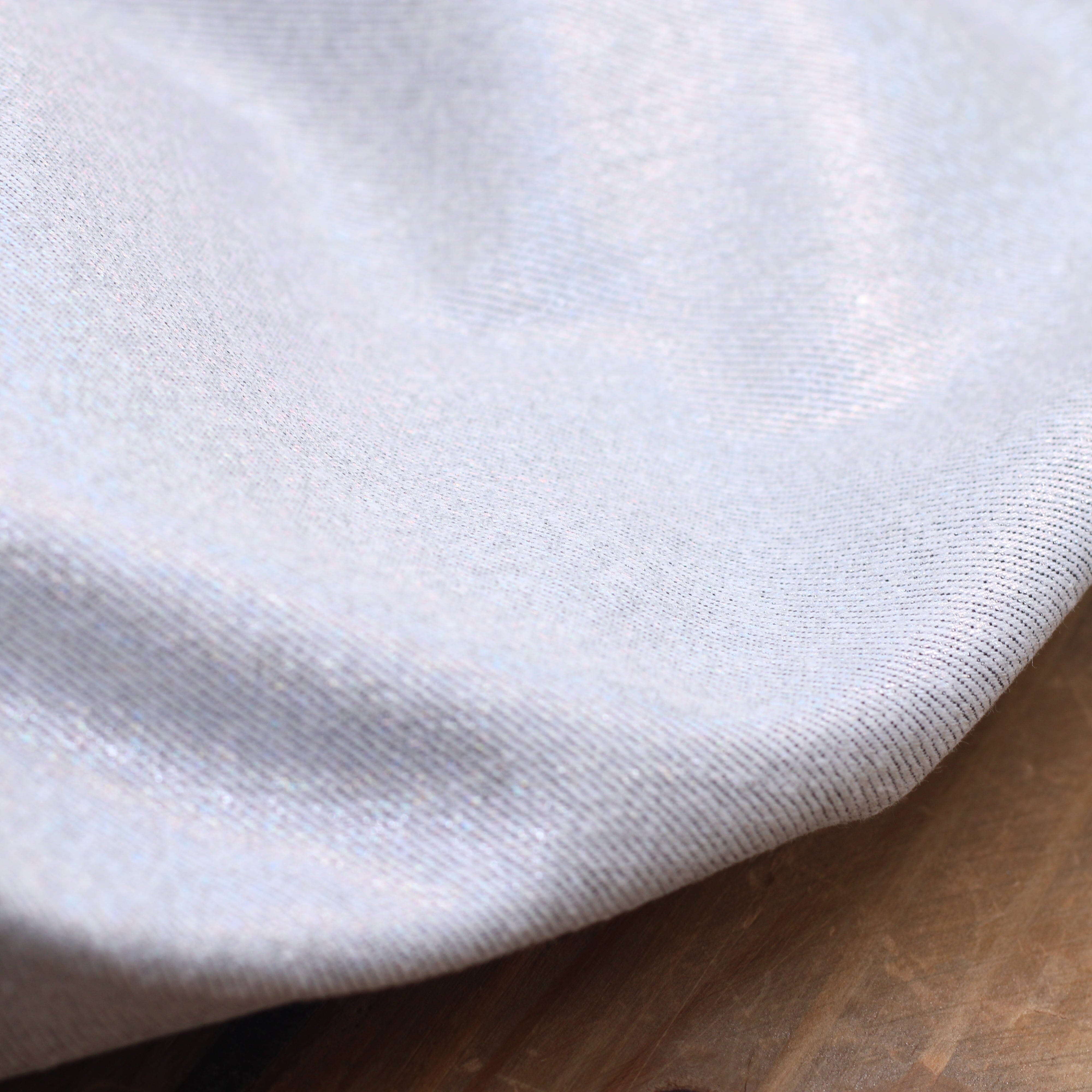 Tissu Jean Stretch irisé 9oz- Noir (Vendu x10cm) Tissus Sélection Gaspard & Léonie | Gaspard et Léonie Tissus en ligne et Mercerie à Toulouse