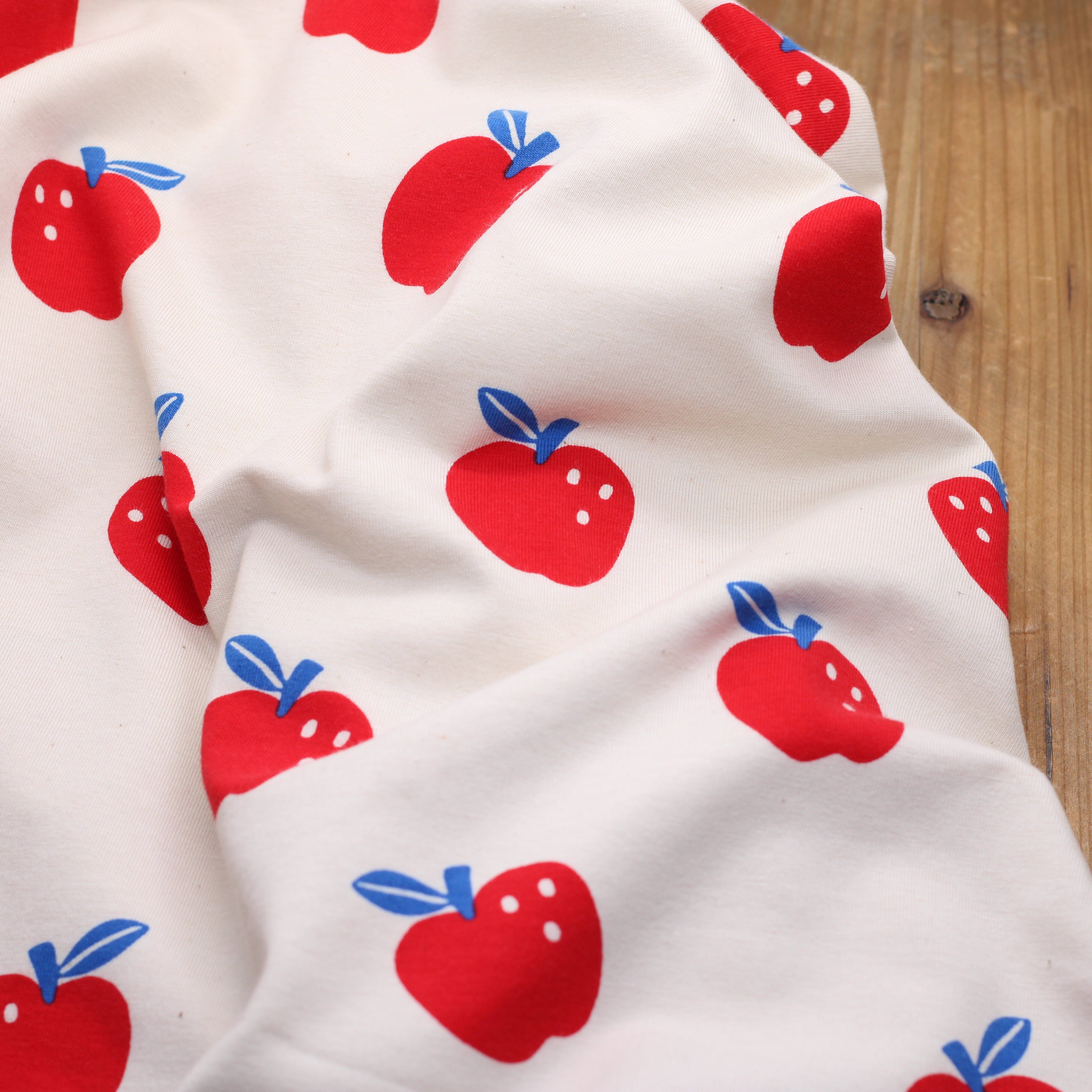 Tissu Jersey de coton BIO - APPLES - Ecru POPPY DESIGNED (Vendu x10cm) Tissus POPPY Designed For You | Gaspard et Léonie Tissus en ligne et Mercerie à Toulouse