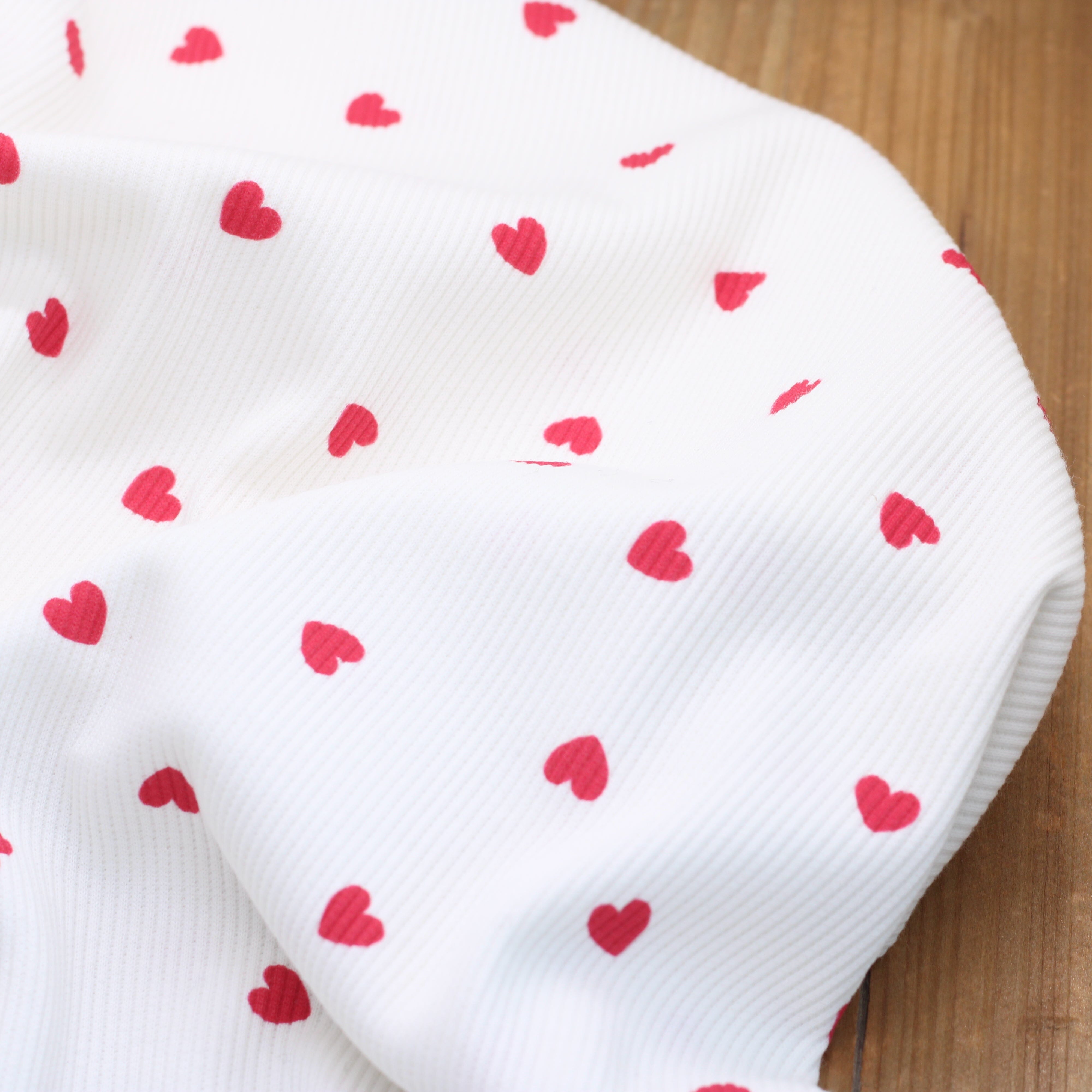 Tissu Jersey de coton côtelé - COEURS ROUGES - Ecru (Vendu x10cm) Tissus Sélection Gaspard & Léonie | Gaspard et Léonie Tissus en ligne et Mercerie à Toulouse