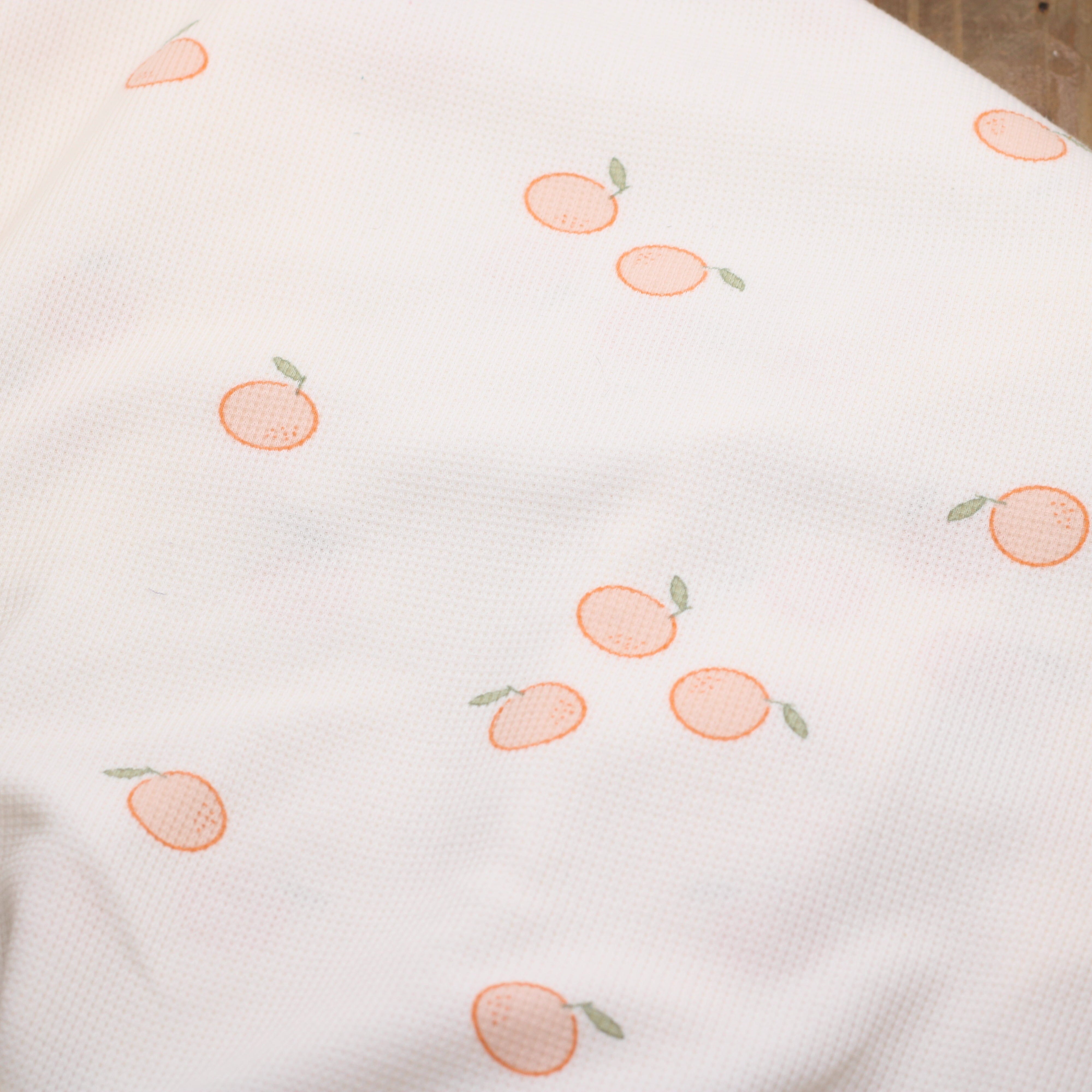 Tissu Jersey de coton gaufré- ORANGES - Ecru- POPPY DESIGNED (Vendu x10cm) Tissus POPPY Designed For You | Gaspard et Léonie Tissus en ligne et Mercerie à Toulouse
