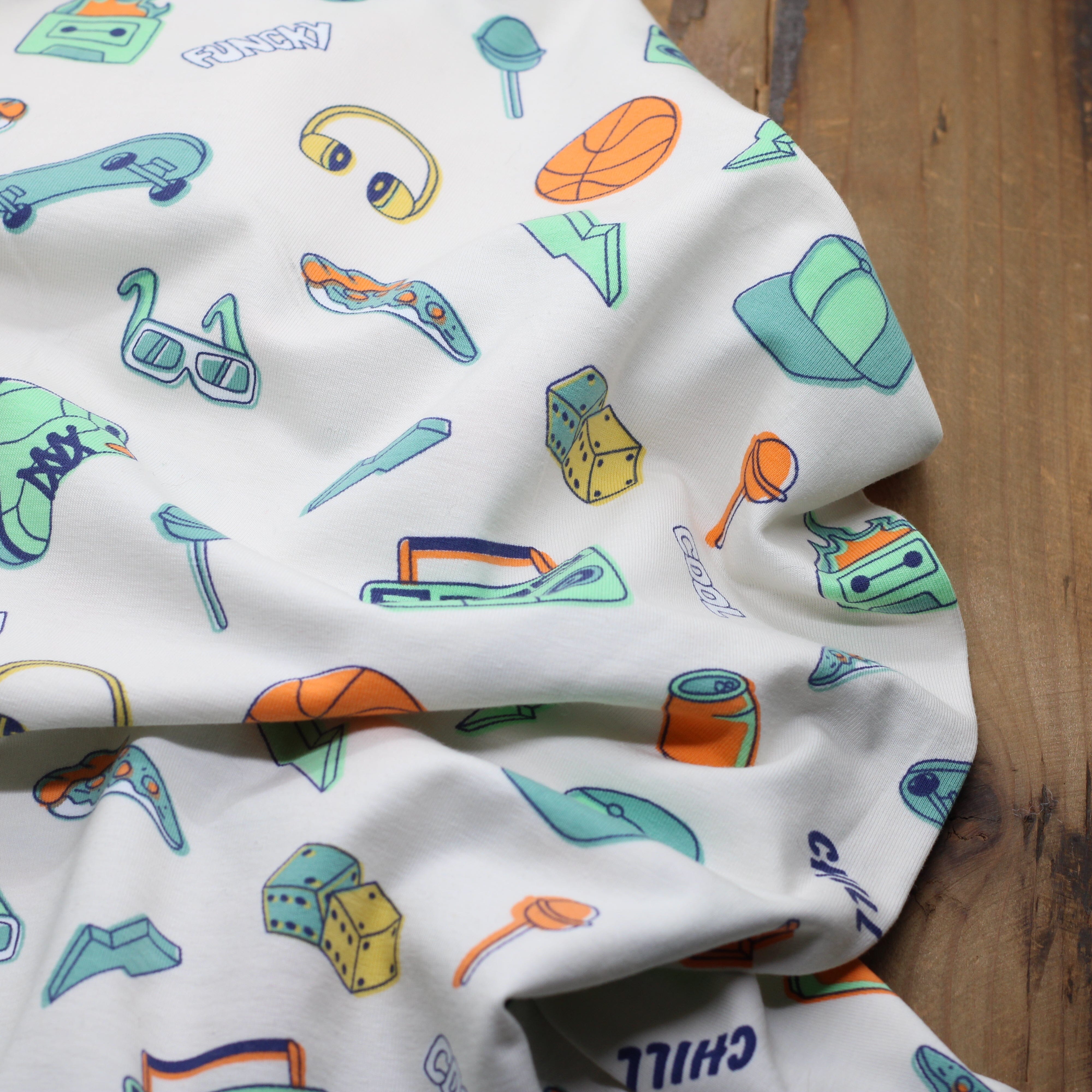 Tissu Jersey de coton - STREET MOOD - Beige- POPPY DESIGNED (Vendu x10cm) Tissus POPPY Designed For You | Gaspard et Léonie Tissus en ligne et Mercerie à Toulouse