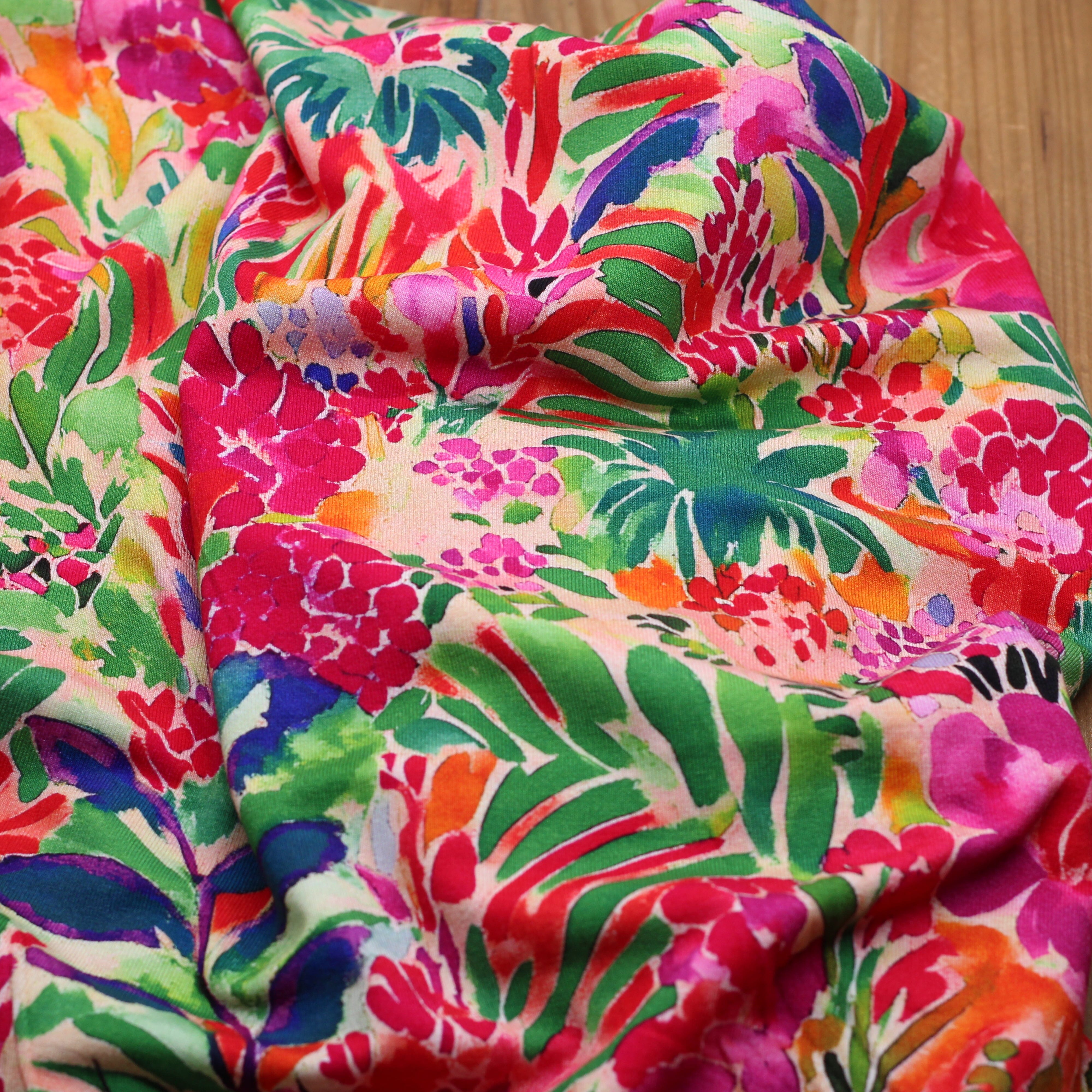 Tissu jersey de viscose PINK FLOWERS (Vendu x10cm) Tissus Sélection Gaspard & Léonie | Gaspard et Léonie Tissus en ligne et Mercerie à Toulouse