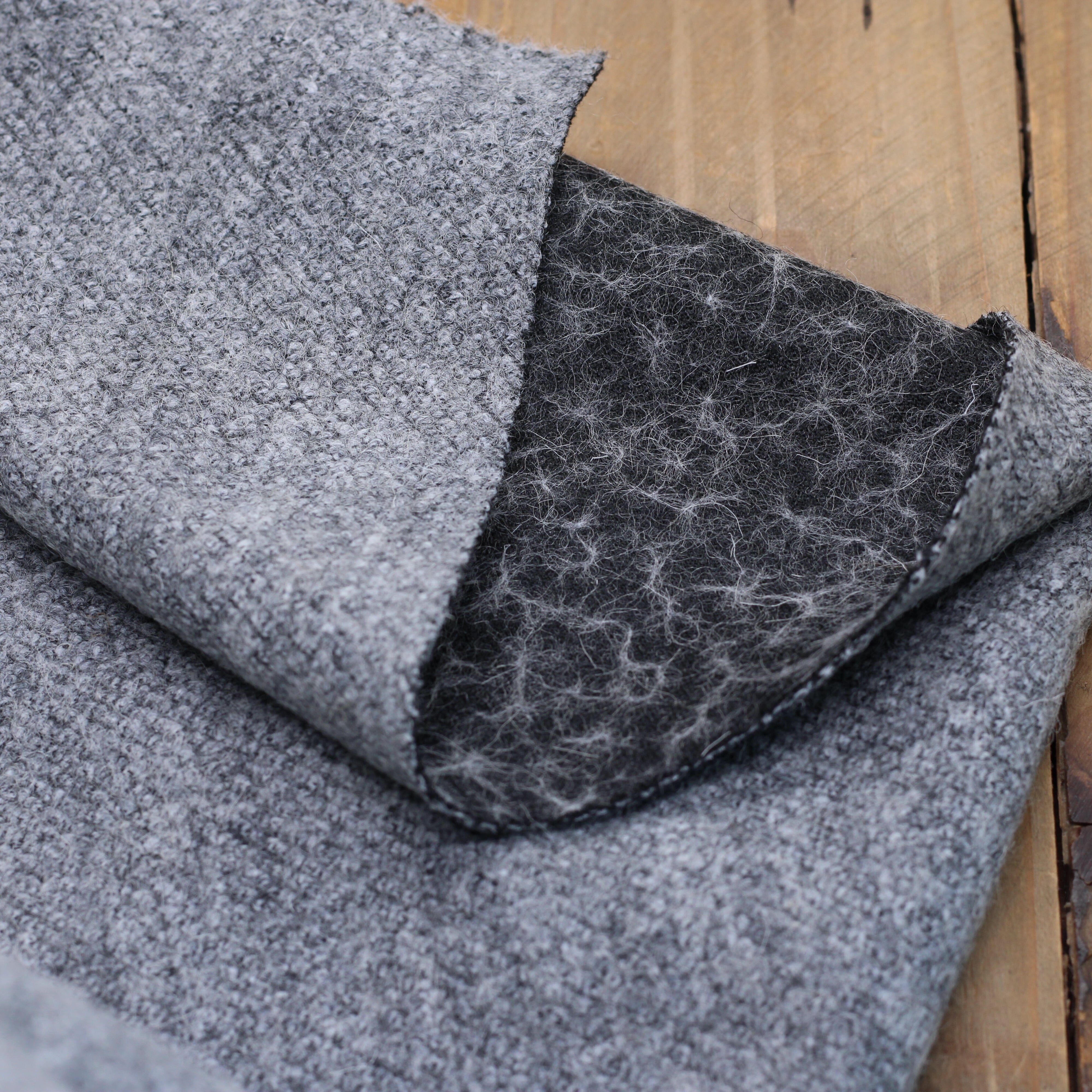 Tissu Laine Manteaux - Gris (Vendu x10cm) Tissus Sélection Gaspard & Léonie | Gaspard et Léonie Tissus en ligne et Mercerie à Toulouse