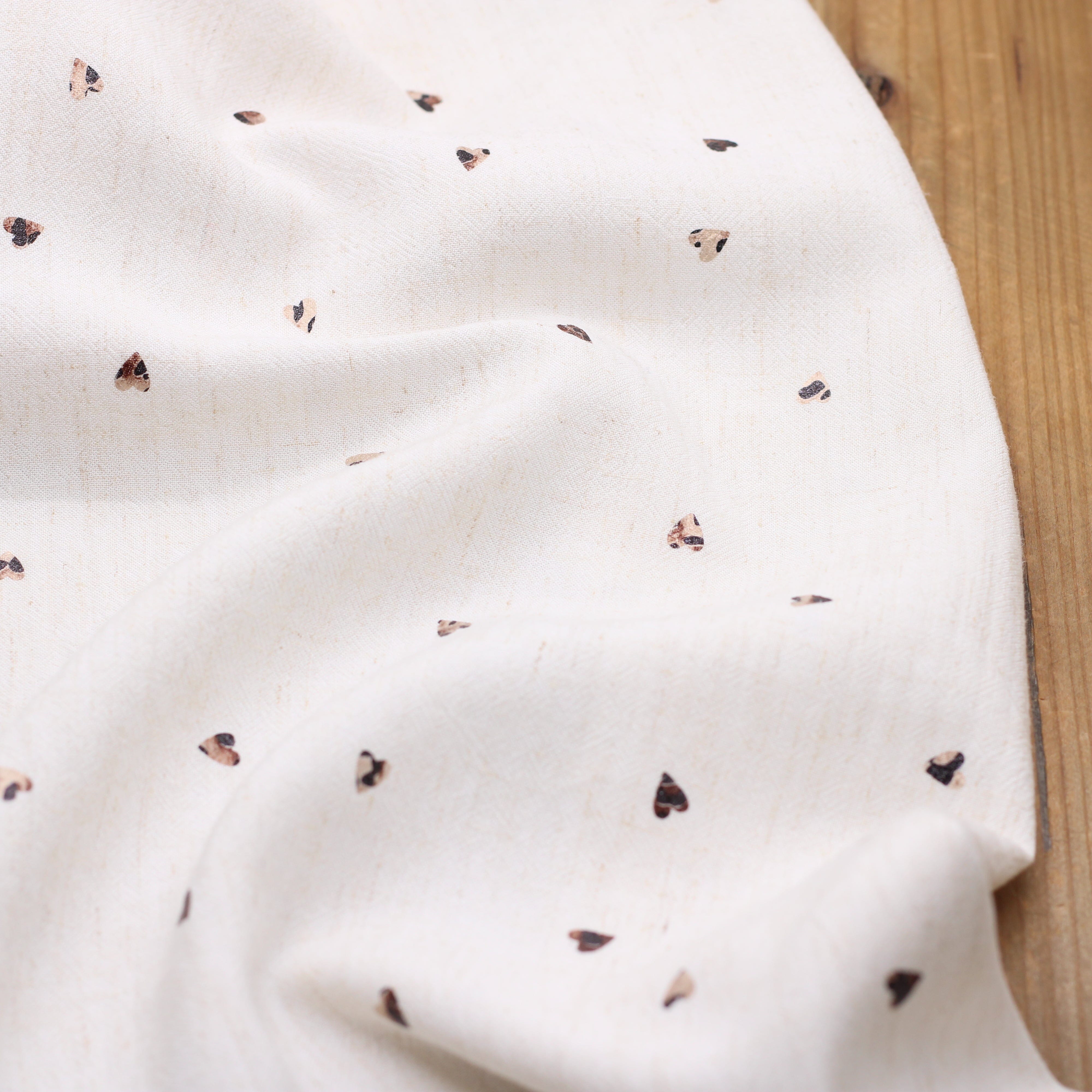 Tissu Lin Viscose - COEURS LEOPARD - Foil Ficelle (Vendu x10cm) Tissus Sélection Gaspard & Léonie | Gaspard et Léonie Tissus en ligne et Mercerie à Toulouse