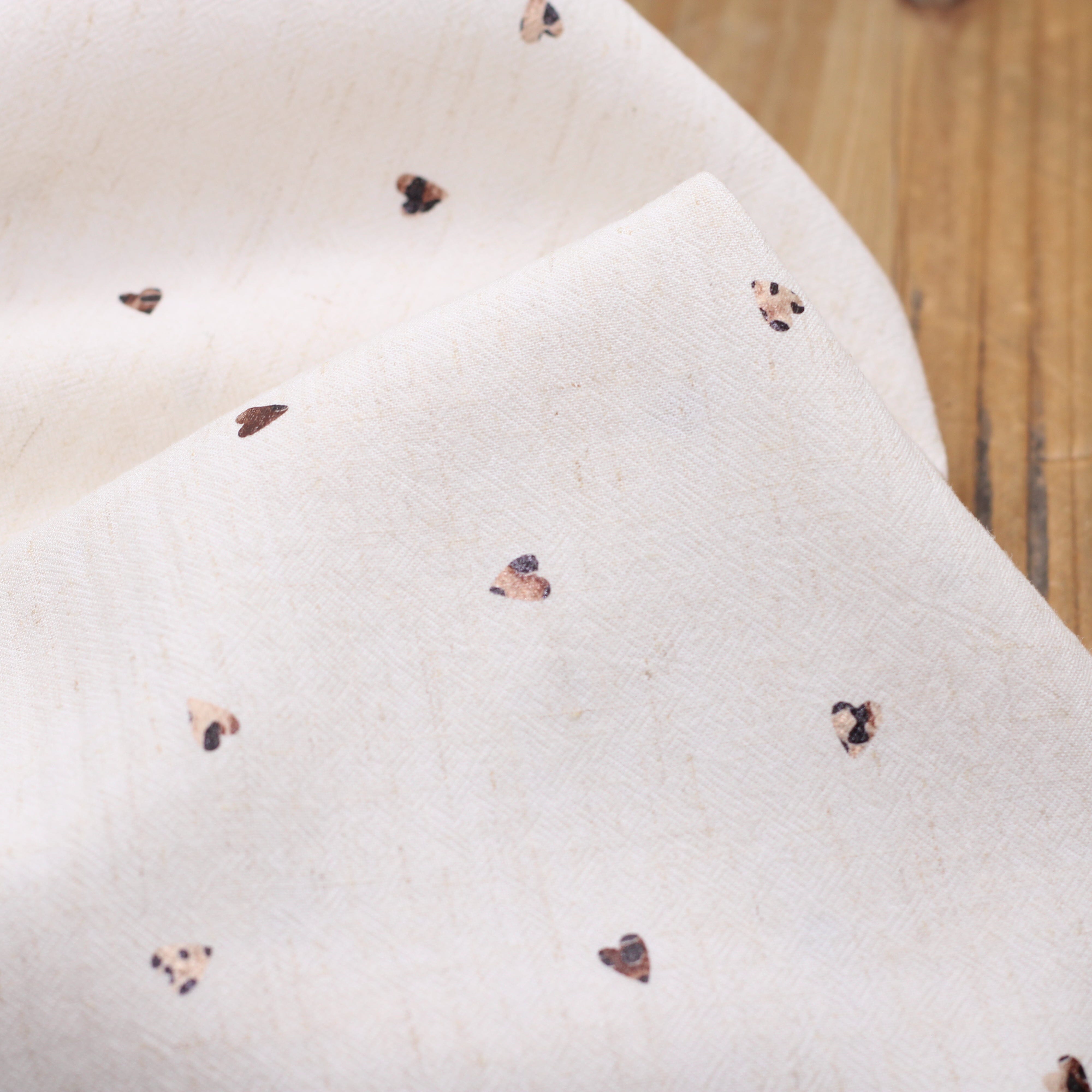 Tissu Lin Viscose - COEURS LEOPARD - Foil Ficelle (Vendu x10cm) Tissus Sélection Gaspard & Léonie | Gaspard et Léonie Tissus en ligne et Mercerie à Toulouse