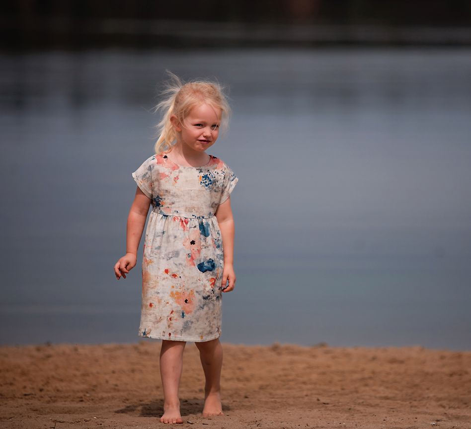 Tissu Lin Viscose - ROSES ON CANVAS - See You At Six (Vendu x10cm) Tissus SEE YOU AT SIX | Gaspard et Léonie Tissus en ligne et Mercerie à Toulouse