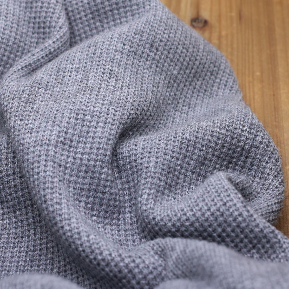 Tissu mailles Viscose Tricot NORVY - Gris Tissus Sélection Gaspard & Léonie | Gaspard et Léonie Tissus en ligne et Mercerie à Toulouse
