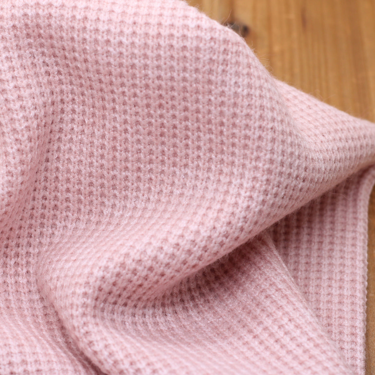 Tissu mailles Viscose Tricot NORVY - Rose Nude (Vendu x10cm) Tissus Sélection Gaspard & Léonie | Gaspard et Léonie Tissus en ligne et Mercerie à Toulouse