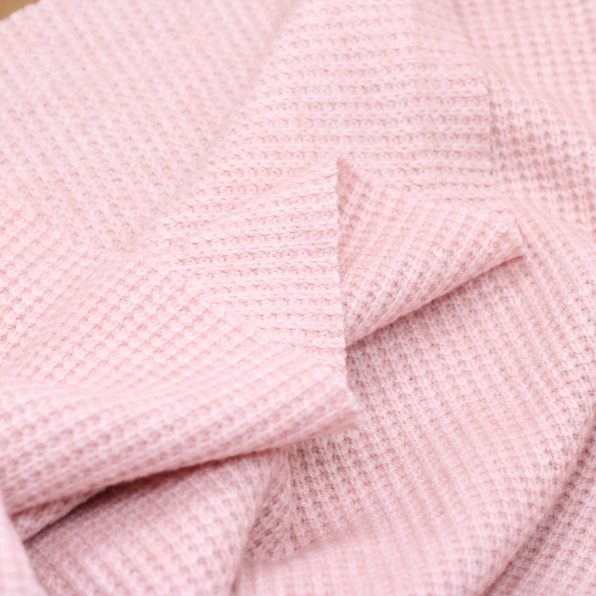 Tissu mailles Viscose Tricot NORVY - Rose Nude (Vendu x10cm) Tissus Sélection Gaspard & Léonie | Gaspard et Léonie Tissus en ligne et Mercerie à Toulouse