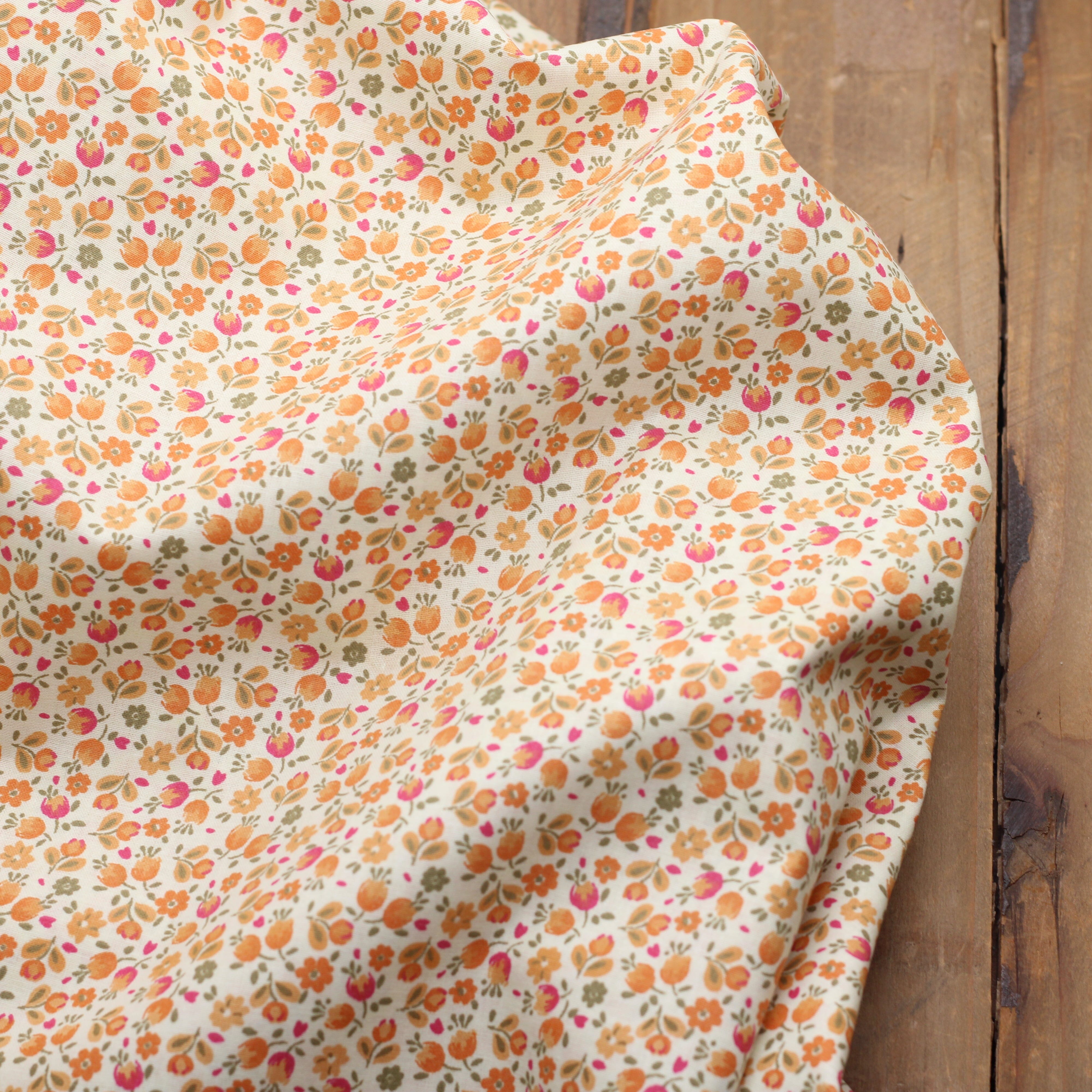 Tissu popeline de coton - CASEI - Orange (vendu x10cm) Tissus DOMOTEX | Gaspard et Léonie Tissus en ligne et Mercerie à Toulouse