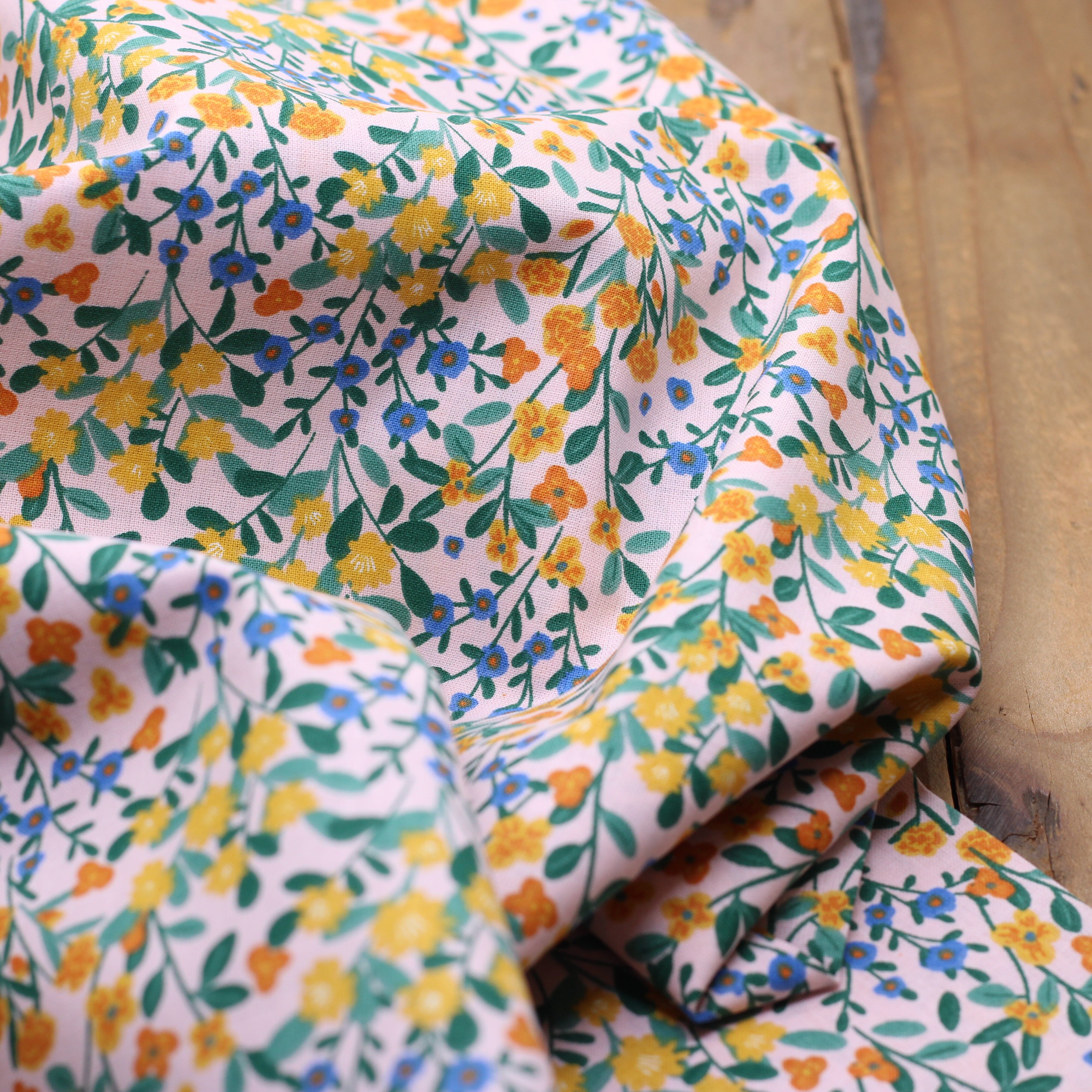 Tissu popeline de coton - DENIZ - Rose pêle (vendu x10cm) Tissus DOMOTEX | Gaspard et Léonie Tissus en ligne et Mercerie à Toulouse