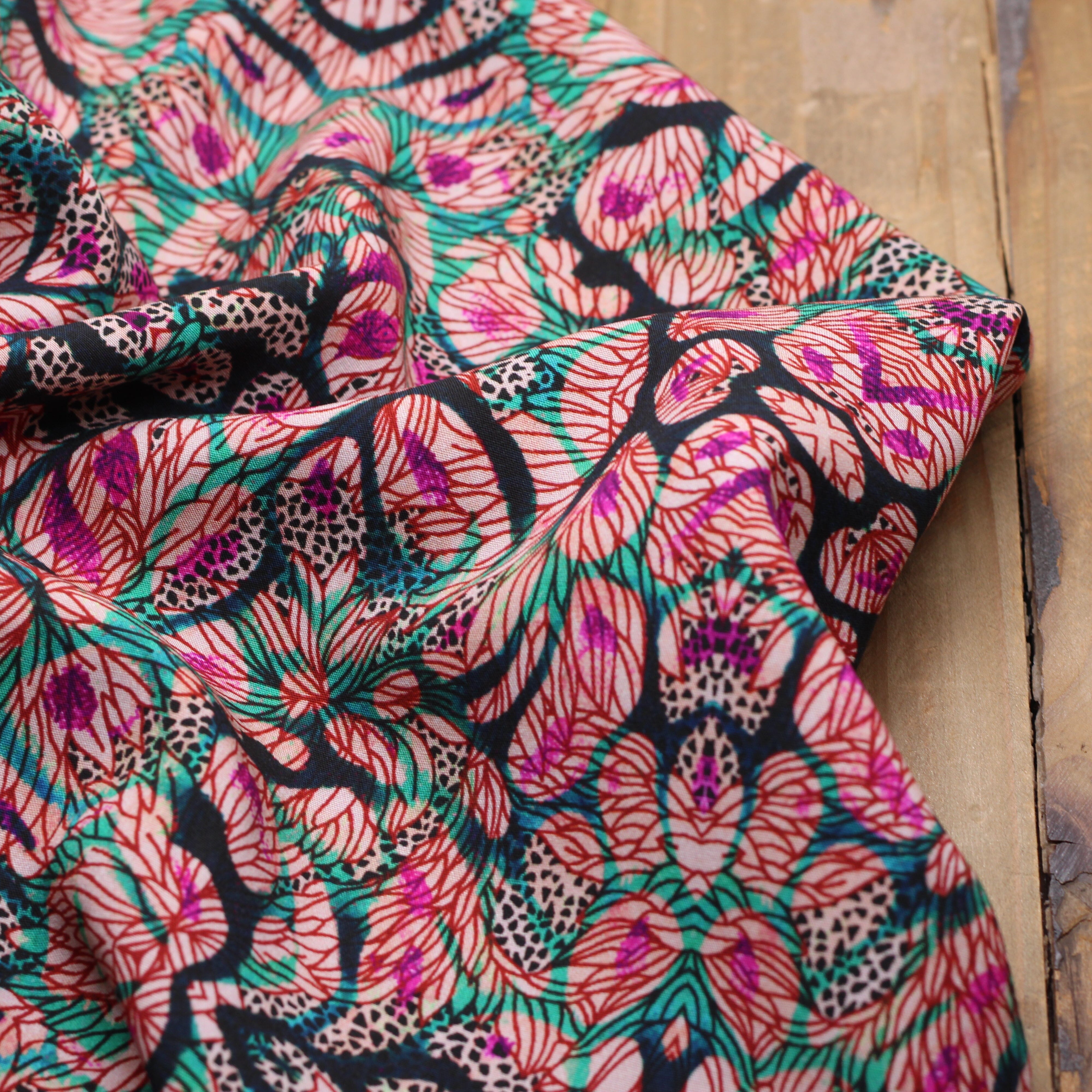 Tissu Popeline de coton- ETHNIC - Rose - STENZO (Vendu x10cm) Tissus Stenzo | Gaspard et Léonie Tissus en ligne et Mercerie à Toulouse