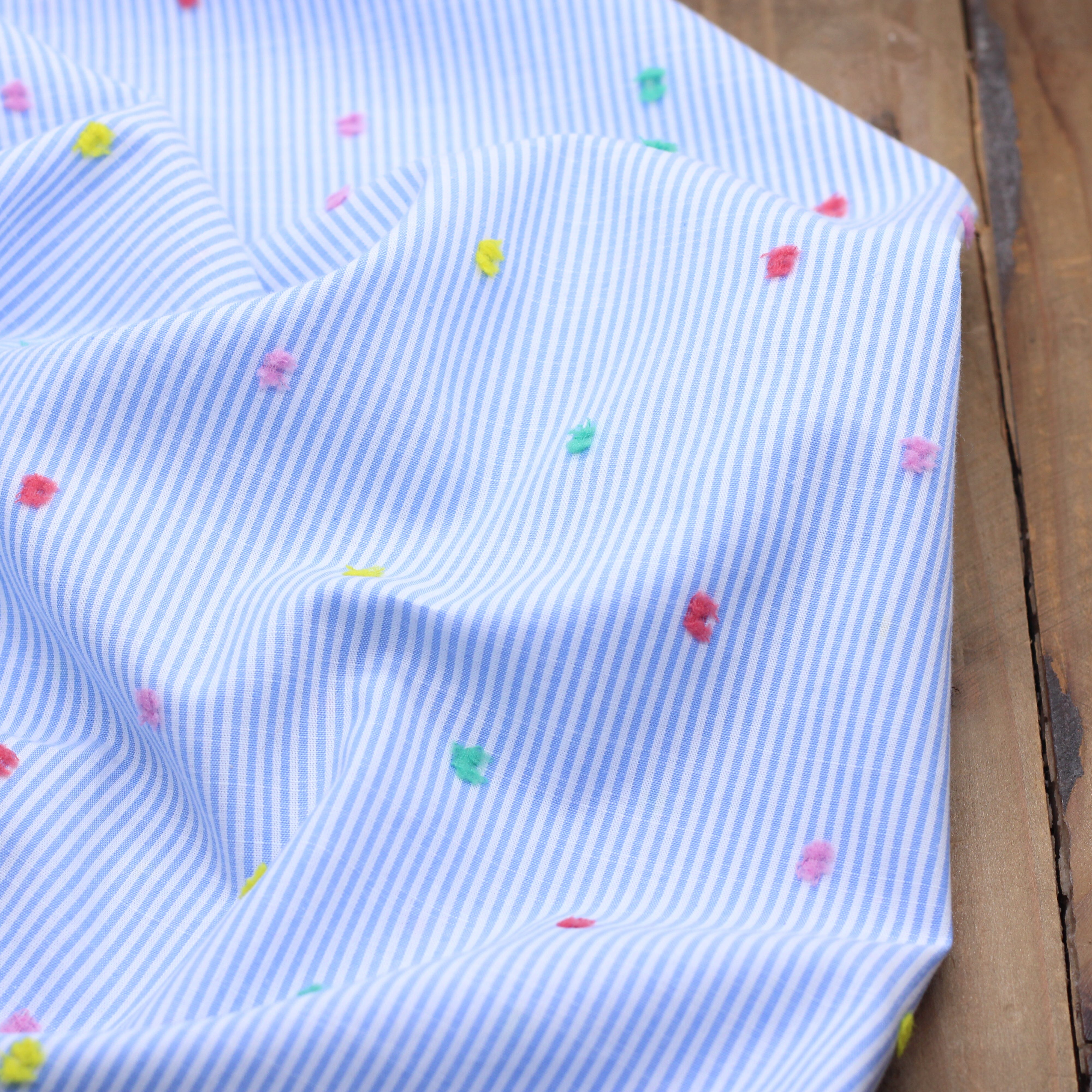 Tissu popeline de coton Rayé - PLUMETIS COLORES - Bleu/blanc (Vendu x10cm) Tissus Sélection Gaspard & Léonie | Gaspard et Léonie Tissus en ligne et Mercerie à Toulouse