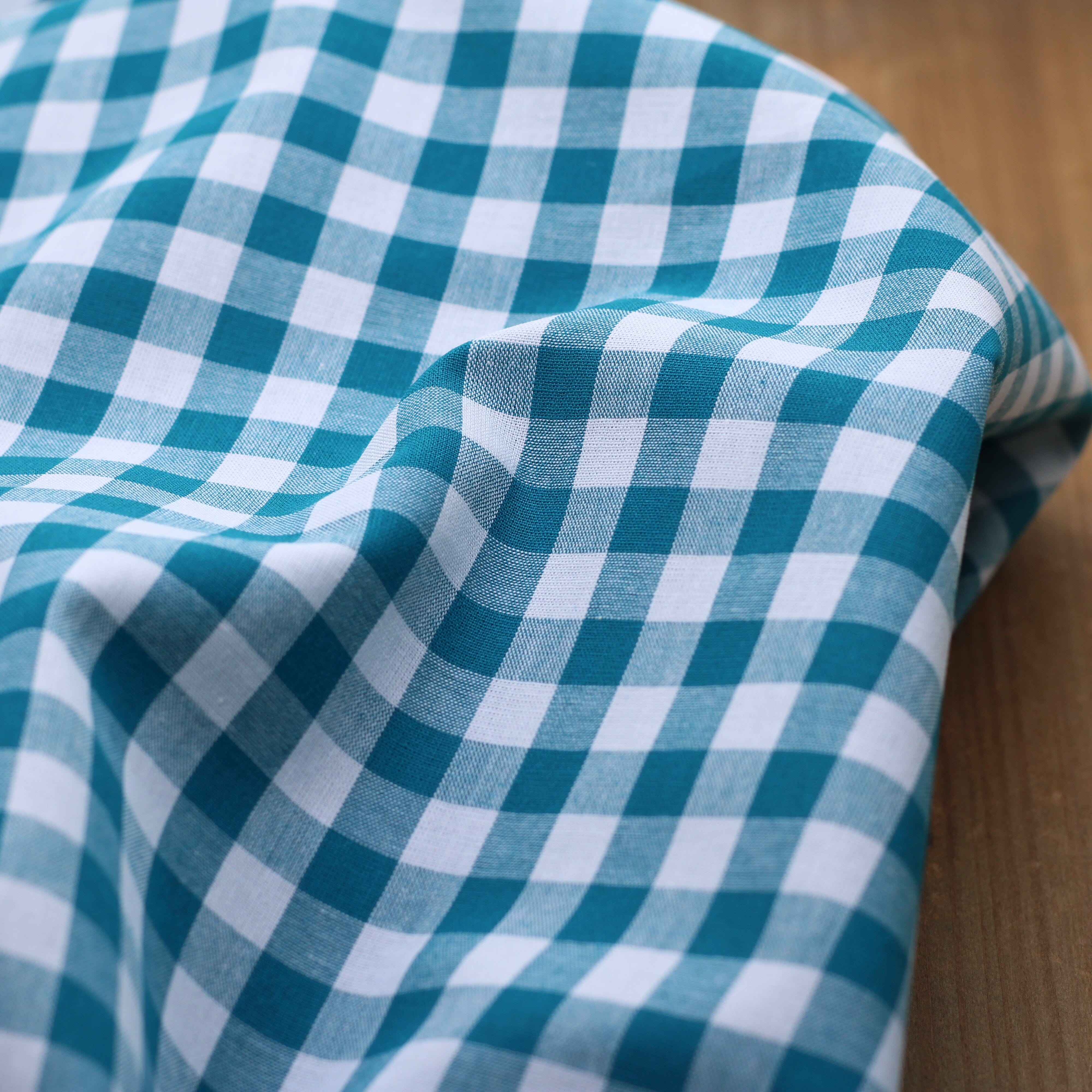 Tissu popeline de coton VICHY - Pétrole (Vendu x10cm) Tissus Sélection Gaspard & Léonie | Gaspard et Léonie Tissus en ligne et Mercerie à Toulouse