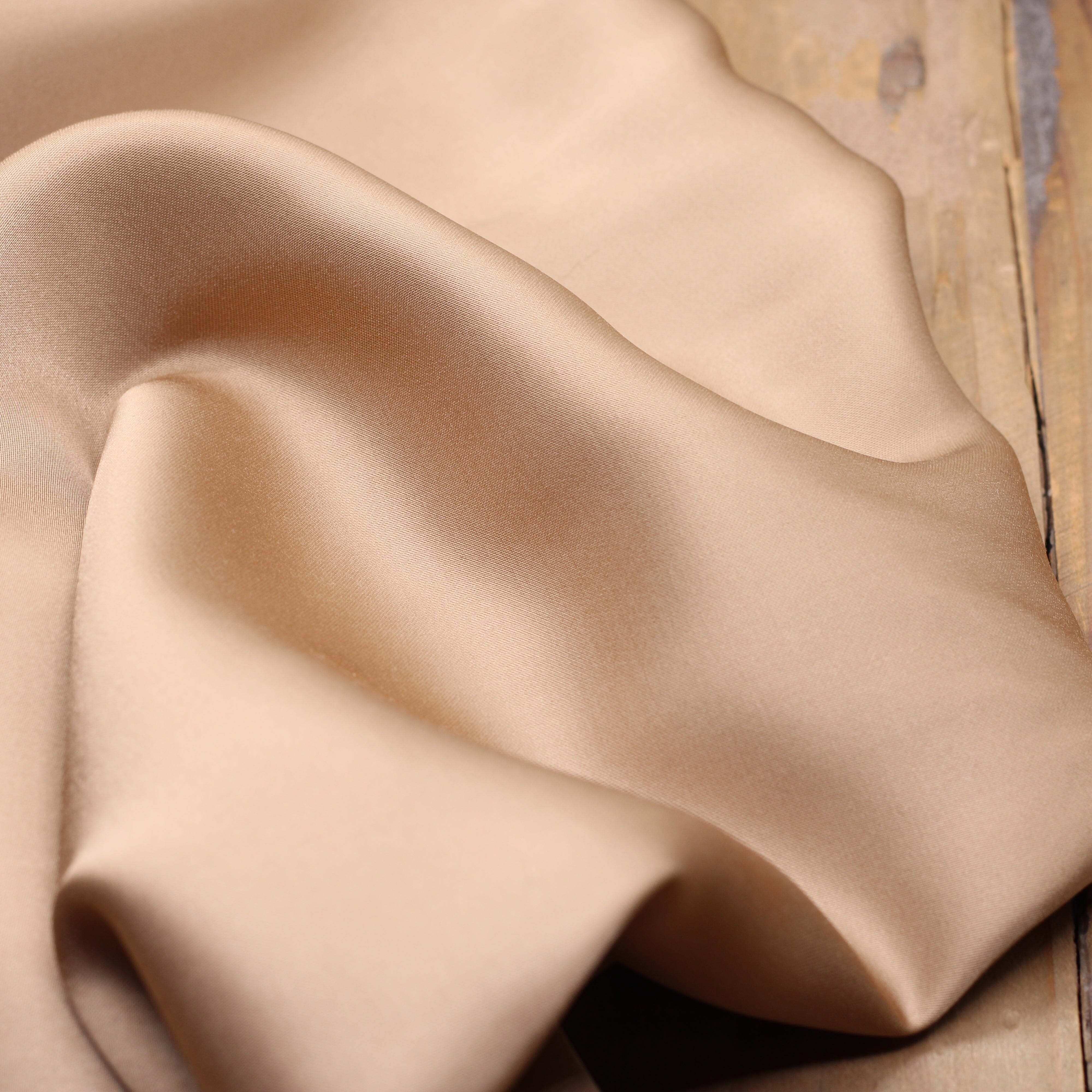 Tissu satin de viscose - Bronze (Vendu x10cm) Tissus Sélection Gaspard & Léonie | Gaspard et Léonie Tissus en ligne et Mercerie à Toulouse