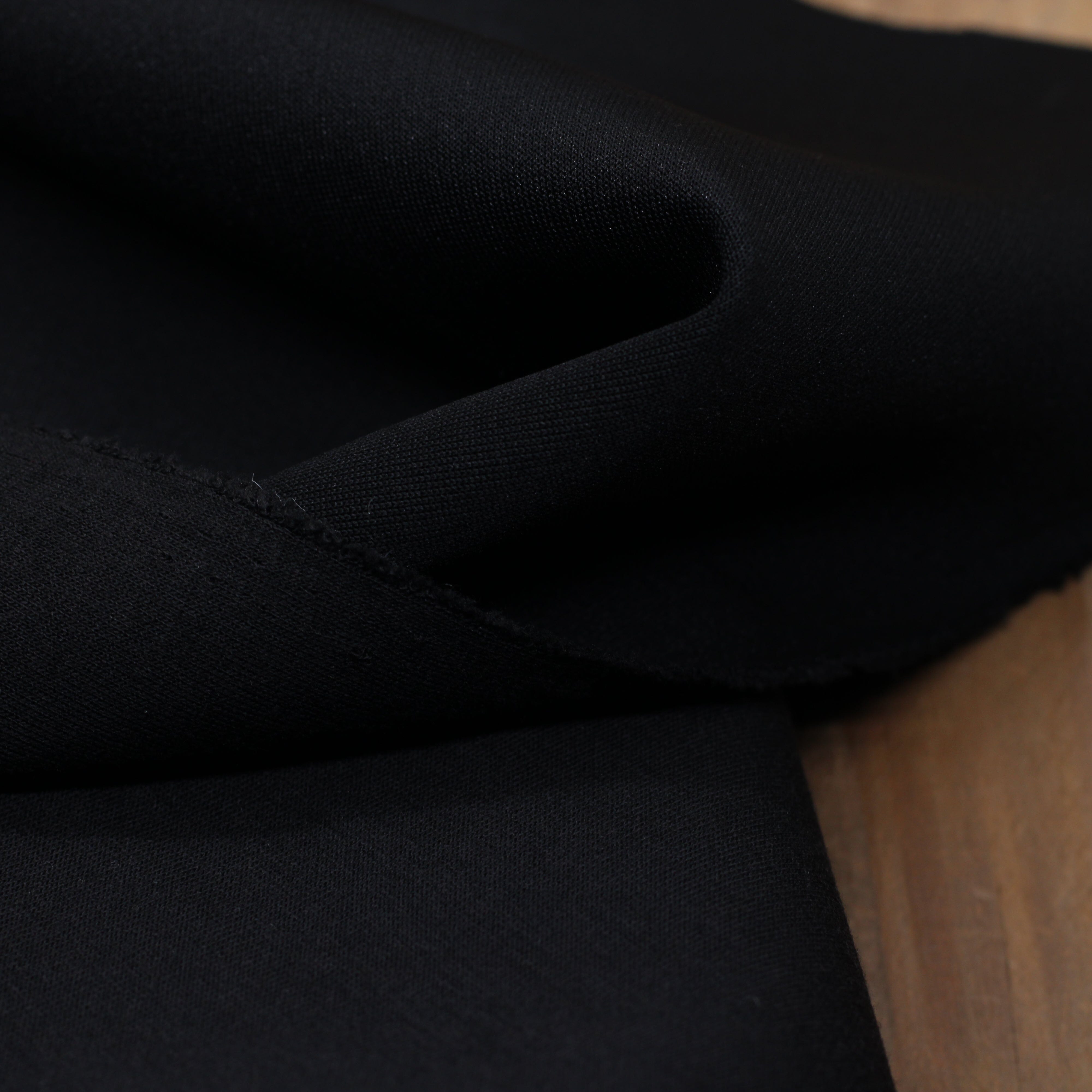 Tissu Scuba Modal uni - Noir (Vendu x10cm) Tissus Sélection Gaspard & Léonie | Gaspard et Léonie Tissus en ligne et Mercerie à Toulouse