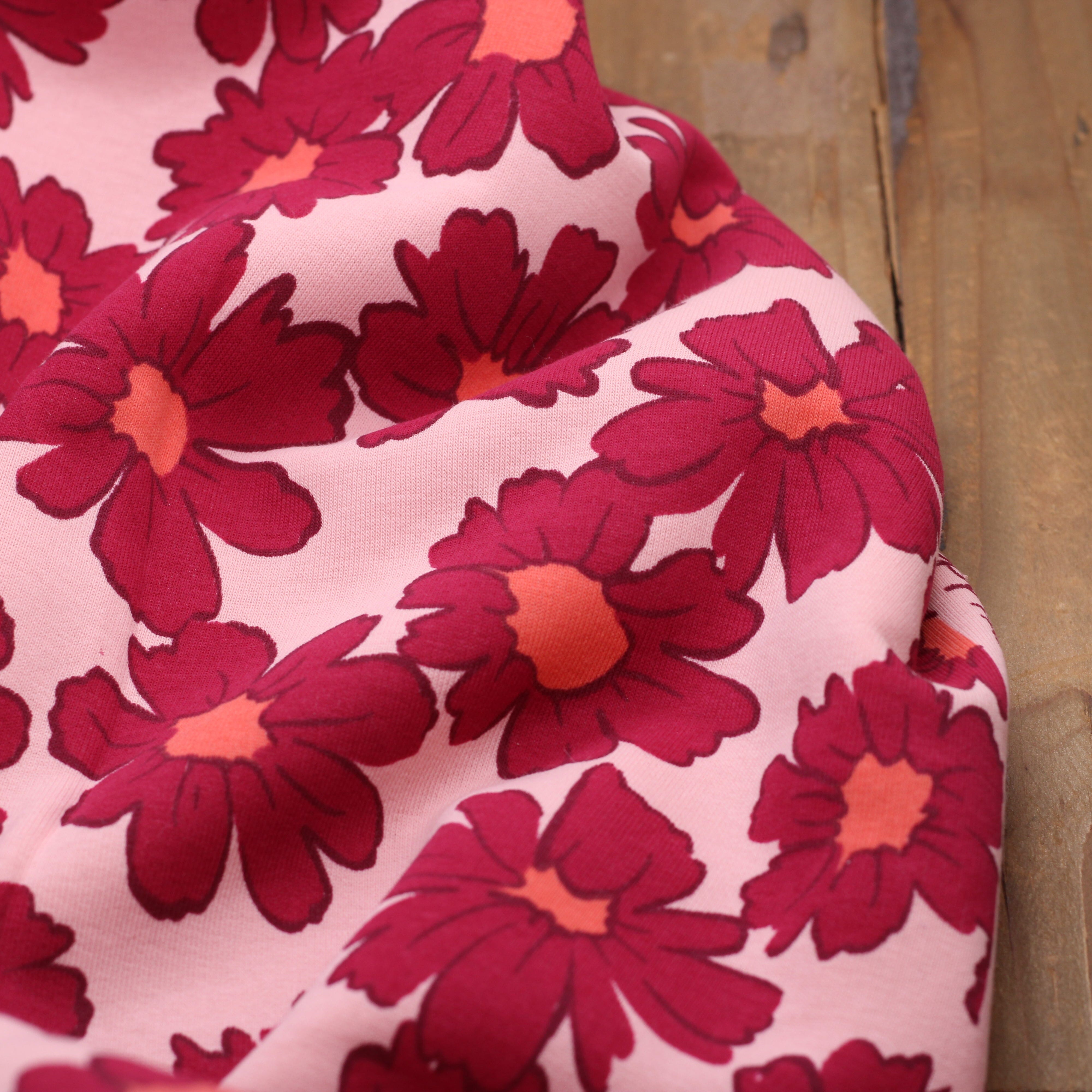 Tissu Sweat Jogging- BIG FLOWERS - Grenat - Poppy Designed for You (Vendu x10cm) Tissus POPPY Designed For You | Gaspard et Léonie Tissus en ligne et Mercerie à Toulouse