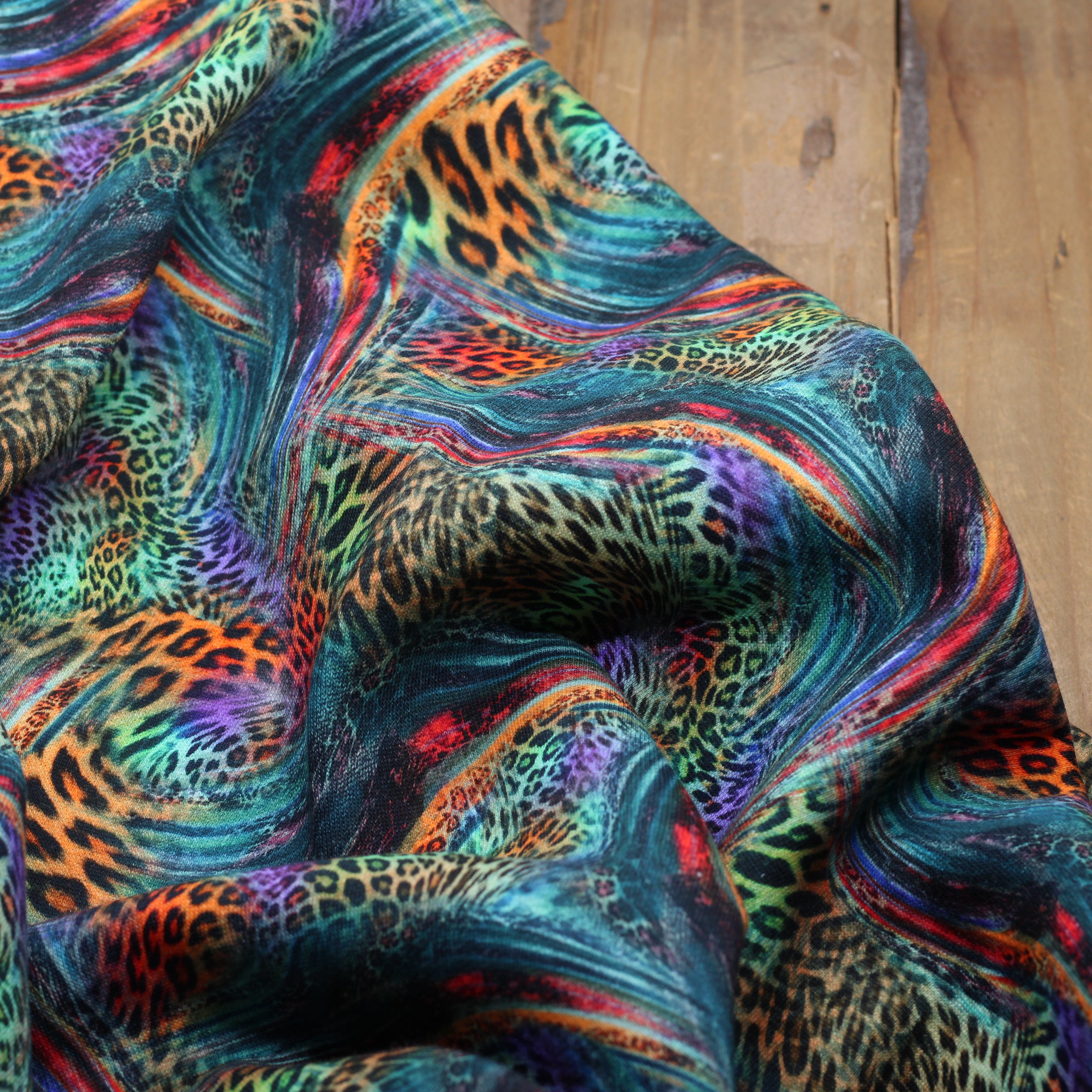 Tissu Sweat Jogging- LEOPARD - Multico - STENZO (Vendu x10cm) Tissus Stenzo | Gaspard et Léonie Tissus en ligne et Mercerie à Toulouse