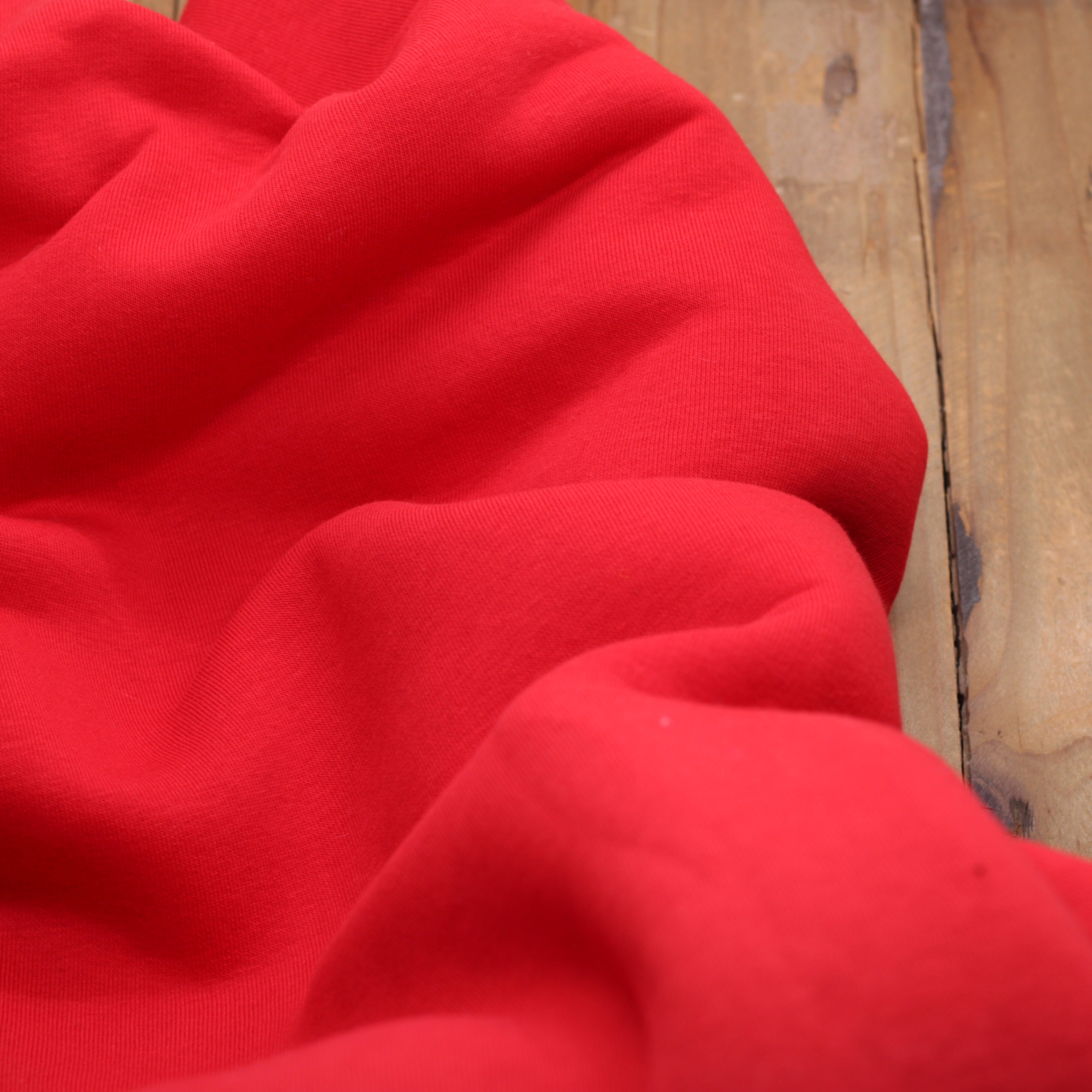Tissu Sweat / Jogging - Rouge (Vendu x10cm) Tissus Sélection Gaspard & Léonie | Gaspard et Léonie Tissus en ligne et Mercerie à Toulouse