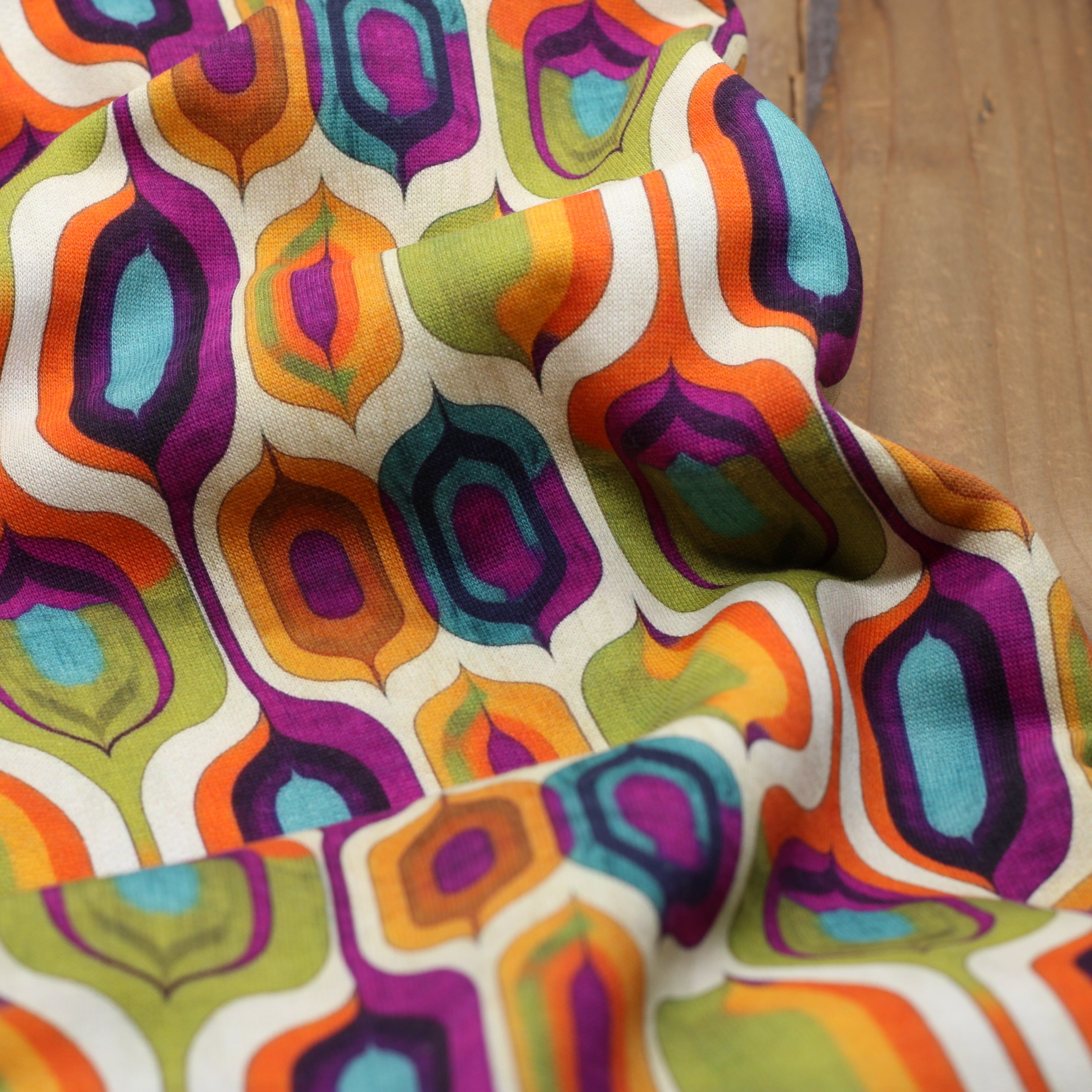 Tissu Sweat Jogging- VINTAGE PSYCHE - Vert/Violet - STENZO (Vendu x10cm) Tissus Stenzo | Gaspard et Léonie Tissus en ligne et Mercerie à Toulouse