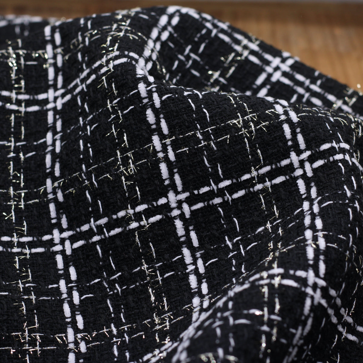 Tissu Tweed tartan - JANY - Noir/Doré (Vendu x10cm) Tissus Sélection Gaspard & Léonie | Gaspard et Léonie Tissus en ligne et Mercerie à Toulouse