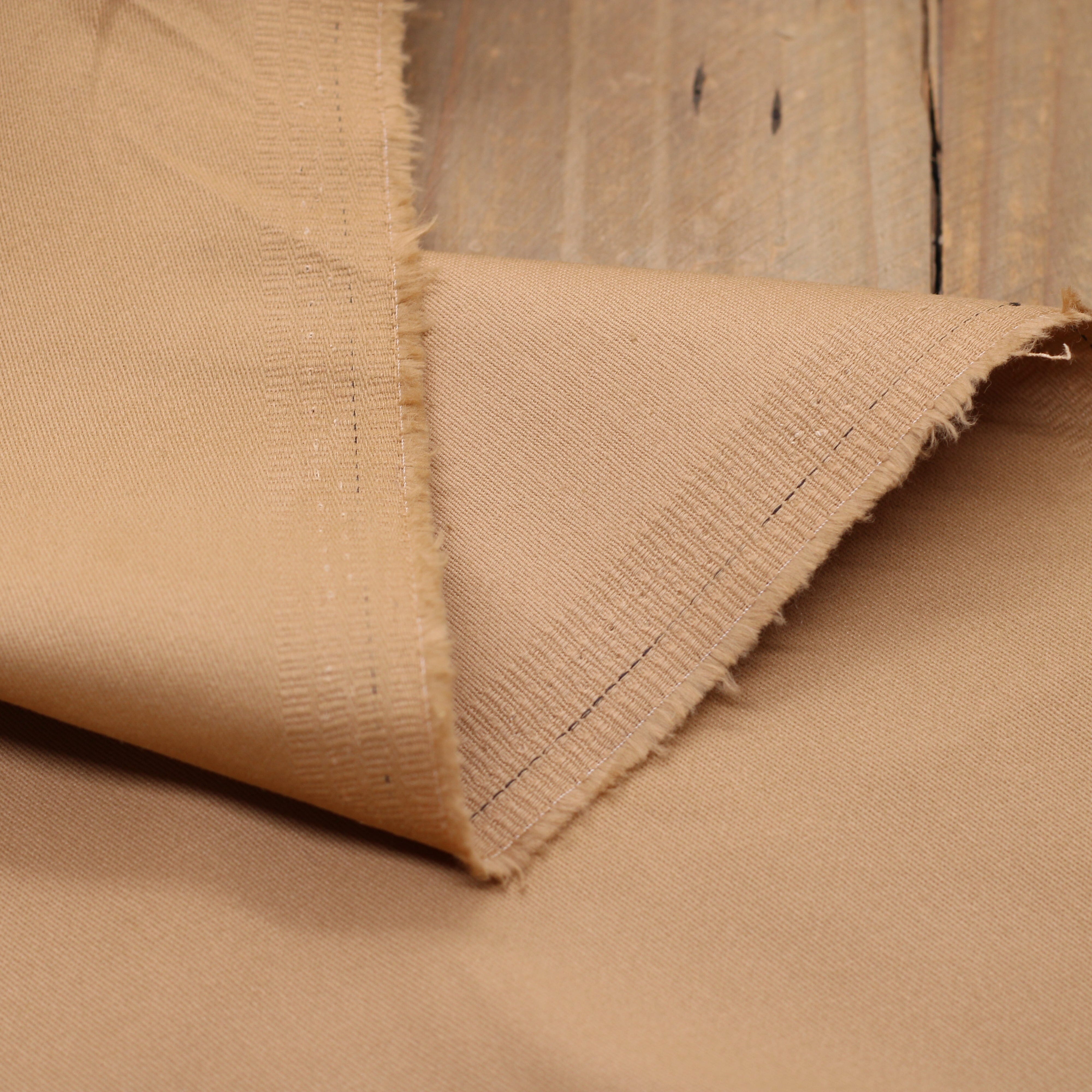 Tissu Twill de coton brossé stretch - CHINO - Camel (Vendu par 10cm) Tissus Sélection Gaspard & Léonie | Gaspard et Léonie Tissus en ligne et Mercerie à Toulouse