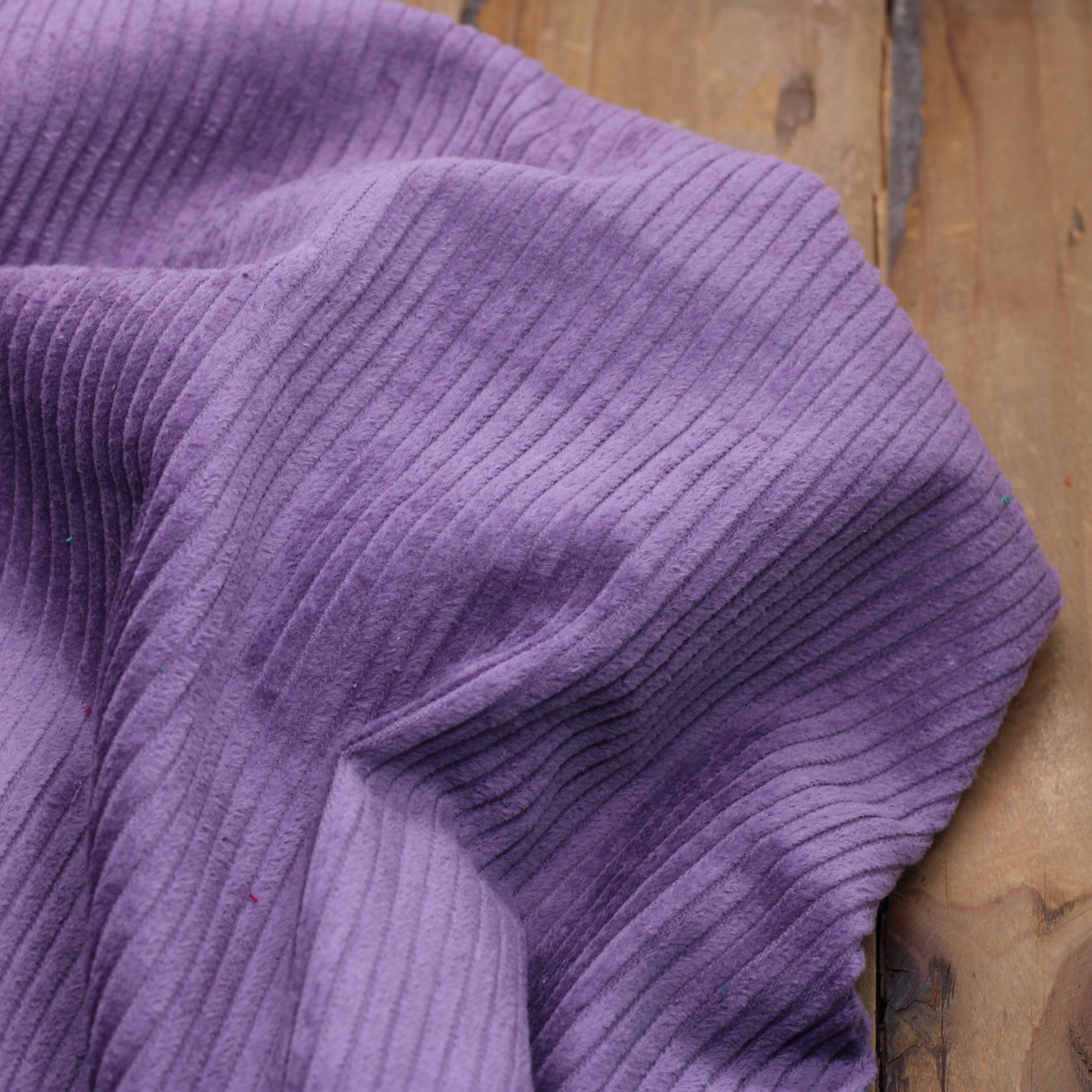 Tissu Velours Grosses côtes - Violet (vendu x10cm) Tissus Sélection Gaspard & Léonie | Gaspard et Léonie Tissus en ligne et Mercerie à Toulouse
