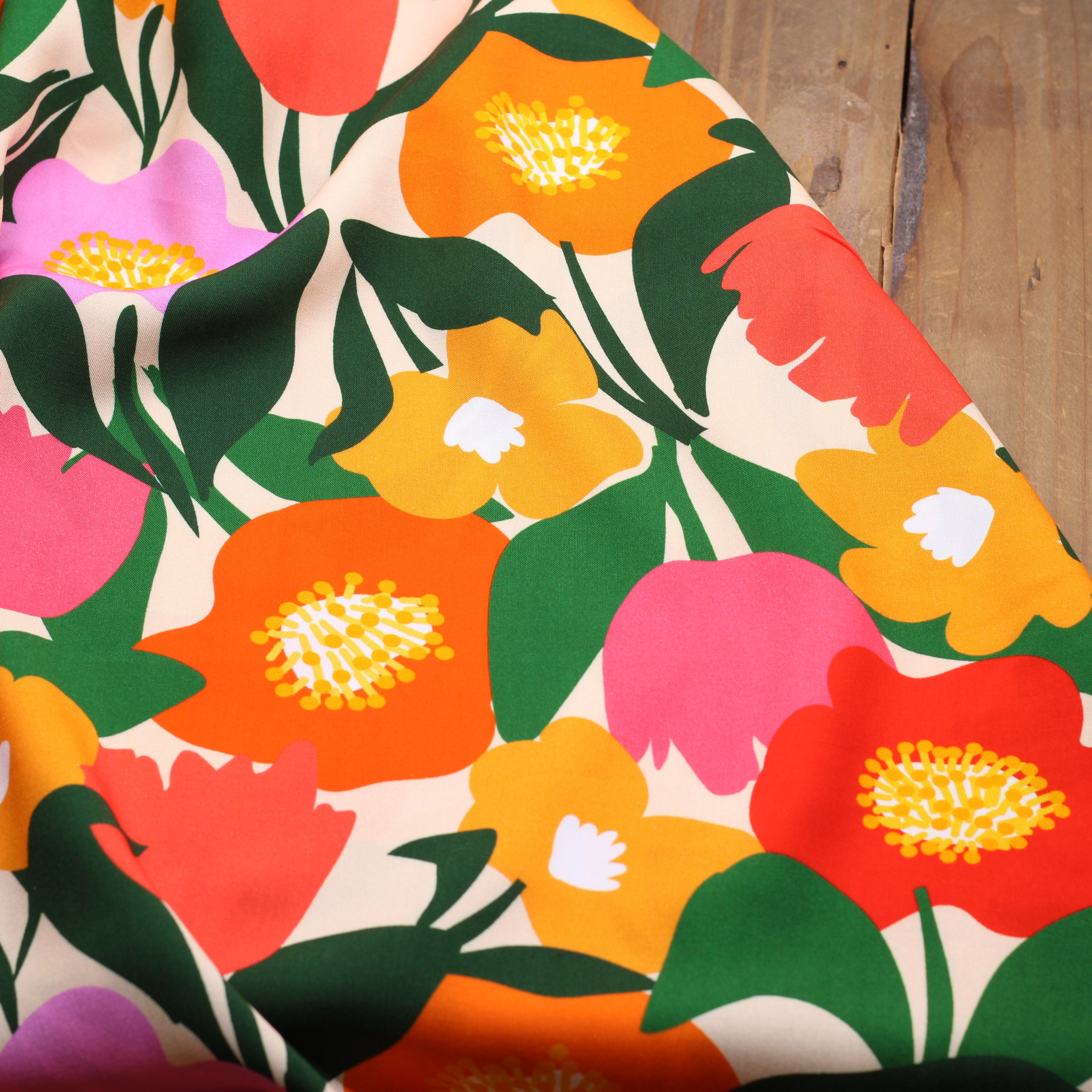 Tissu Viscose - BIGFLO Ecru rouge (Vendu par 10cm) (Copie) Tissus Sélection Gaspard & Léonie | Gaspard et Léonie Tissus en ligne et Mercerie à Toulouse