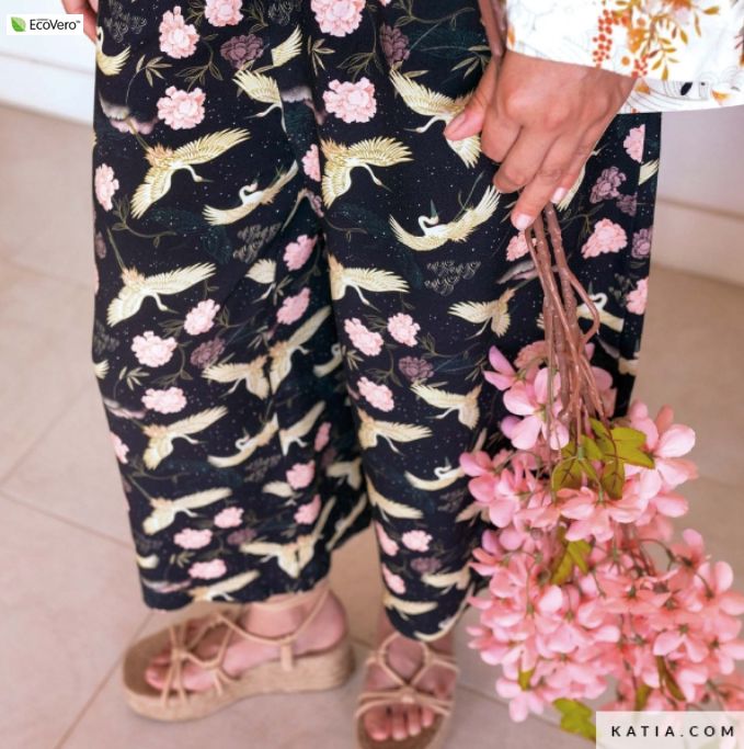 Tissu Viscose EcoVéro- BLACK HERON SAKURA - Katia fabrics (Vendu x10cm) Tissus katia Fabrics | Gaspard et Léonie Tissus en ligne et Mercerie à Toulouse